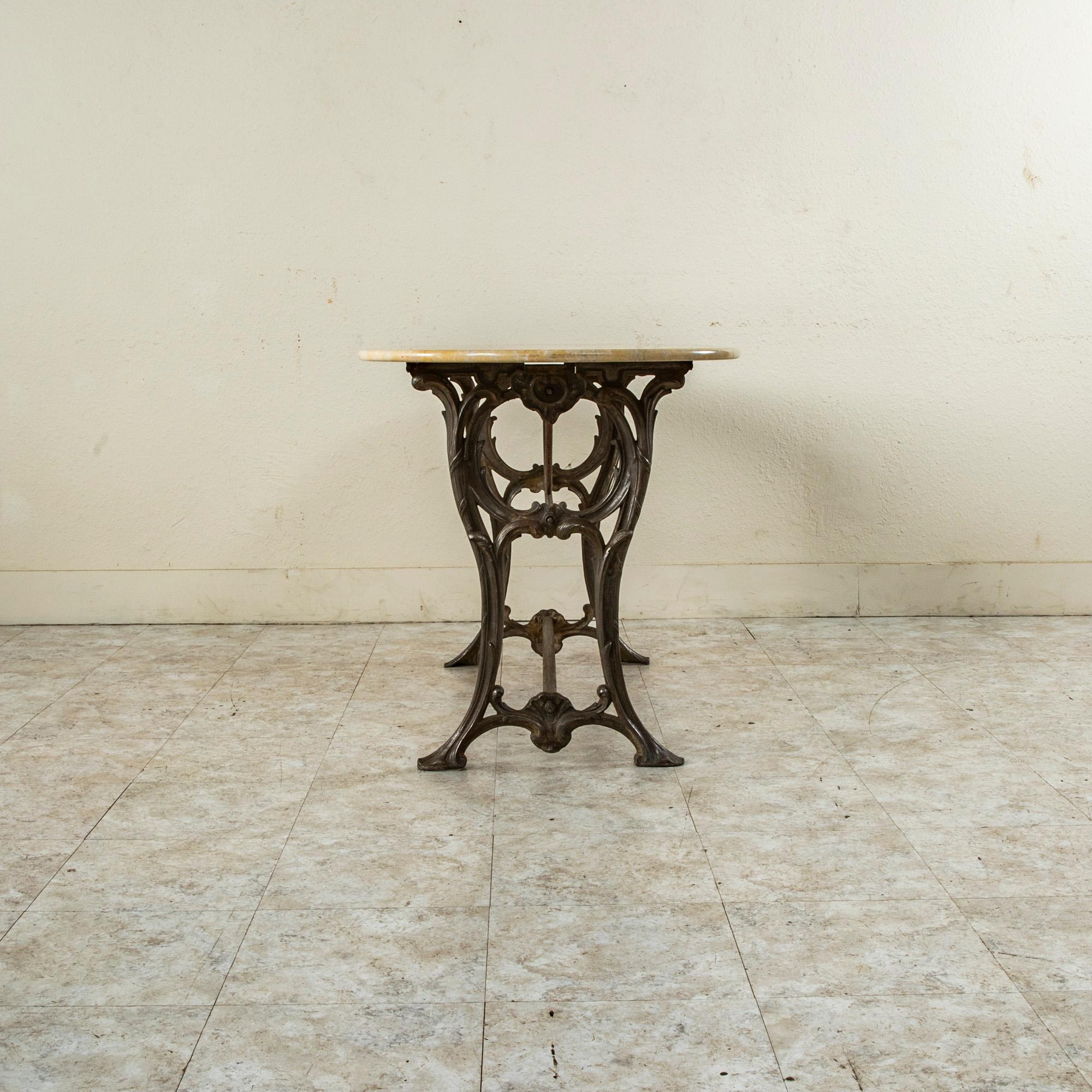 Early 20th Century French Art Nouveau Period Iron and Oval Marble Bistro Table 2