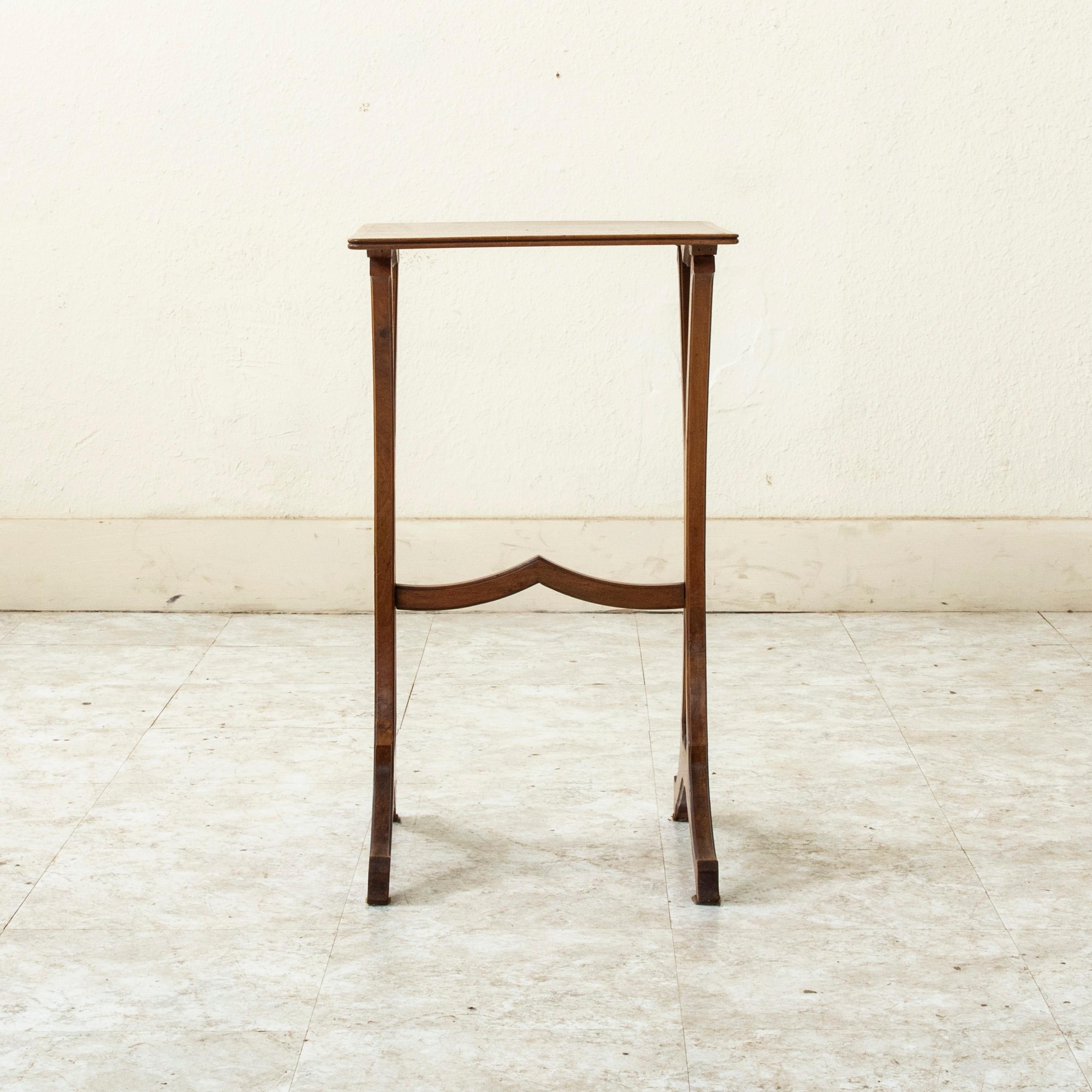 Early 20th Century French Art Nouveau Period Marquetry Side Table, Signed Galle In Good Condition For Sale In Fayetteville, AR
