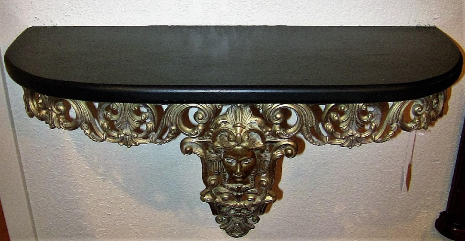 Early 20th Century French Art Nouveau Style Brass Wall Bracket Shelf In Good Condition In Dallas, TX