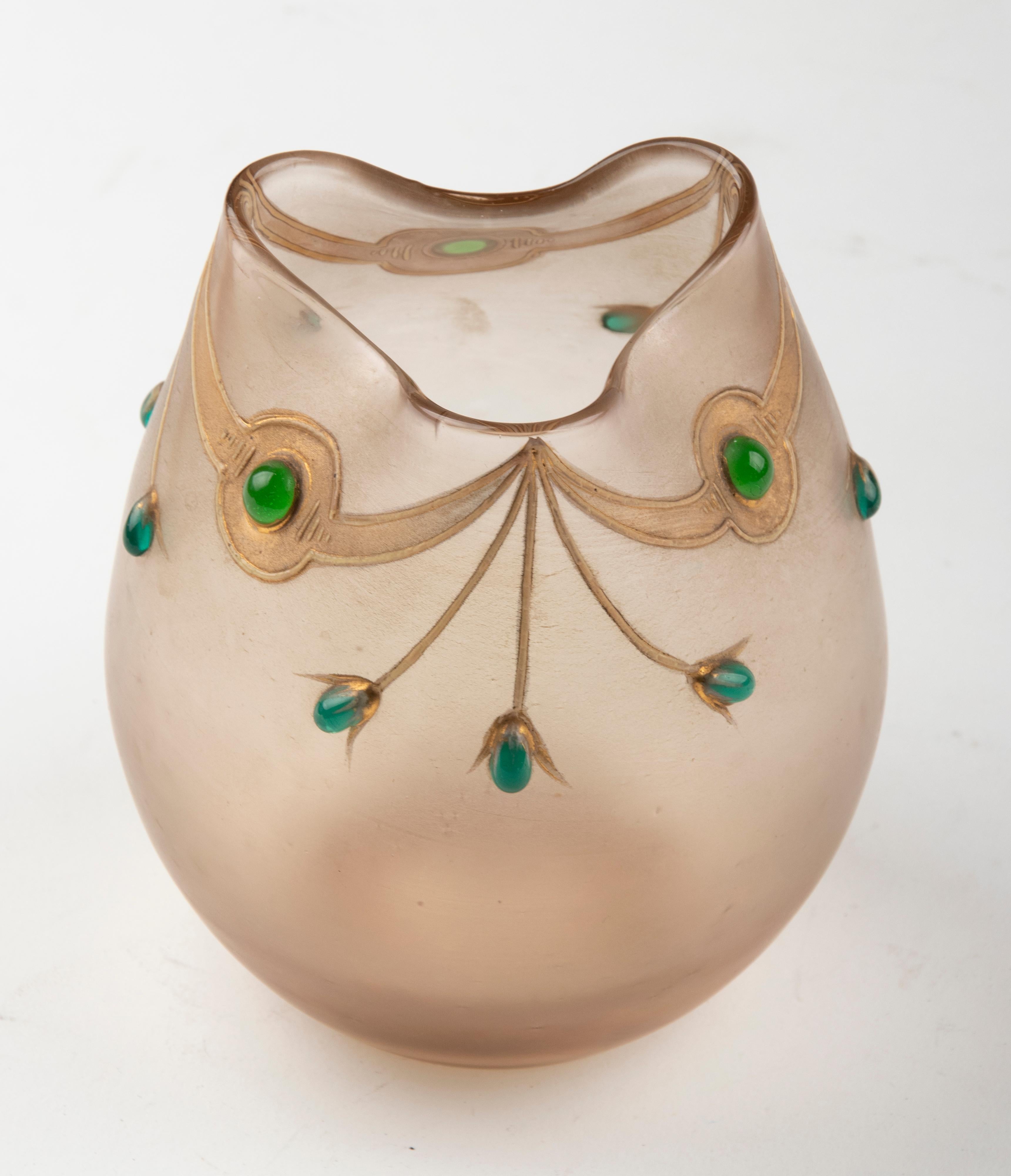 Early 20th Century French Art Nouveau Vase Iridescent Glass For Sale 2