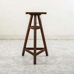 Early 20th Century French Artisan-Made Adjustable Oak Sculpture Stand