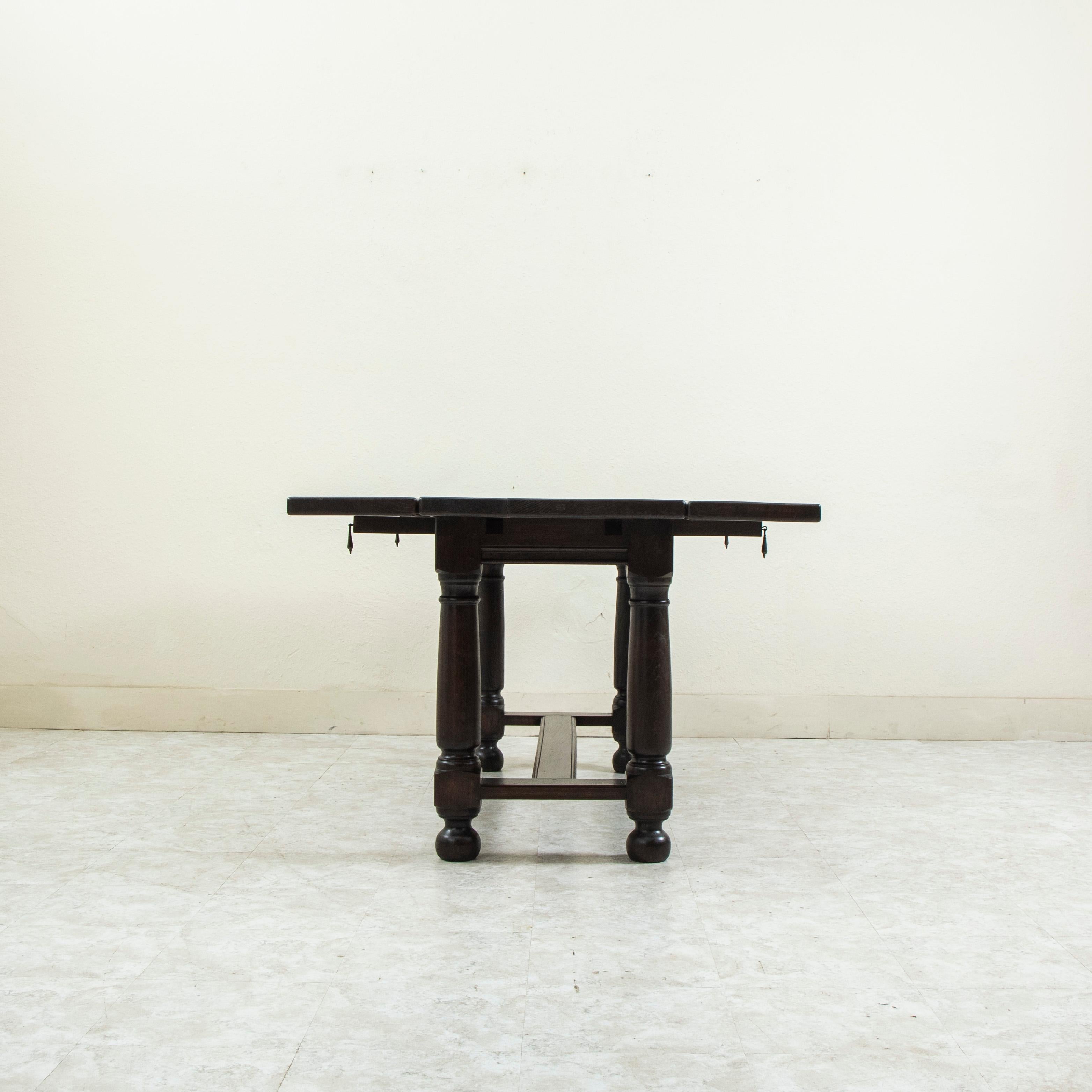 Early 20th Century French Artisan-Made Chestnut Hunt Table, Dining Table Console 7