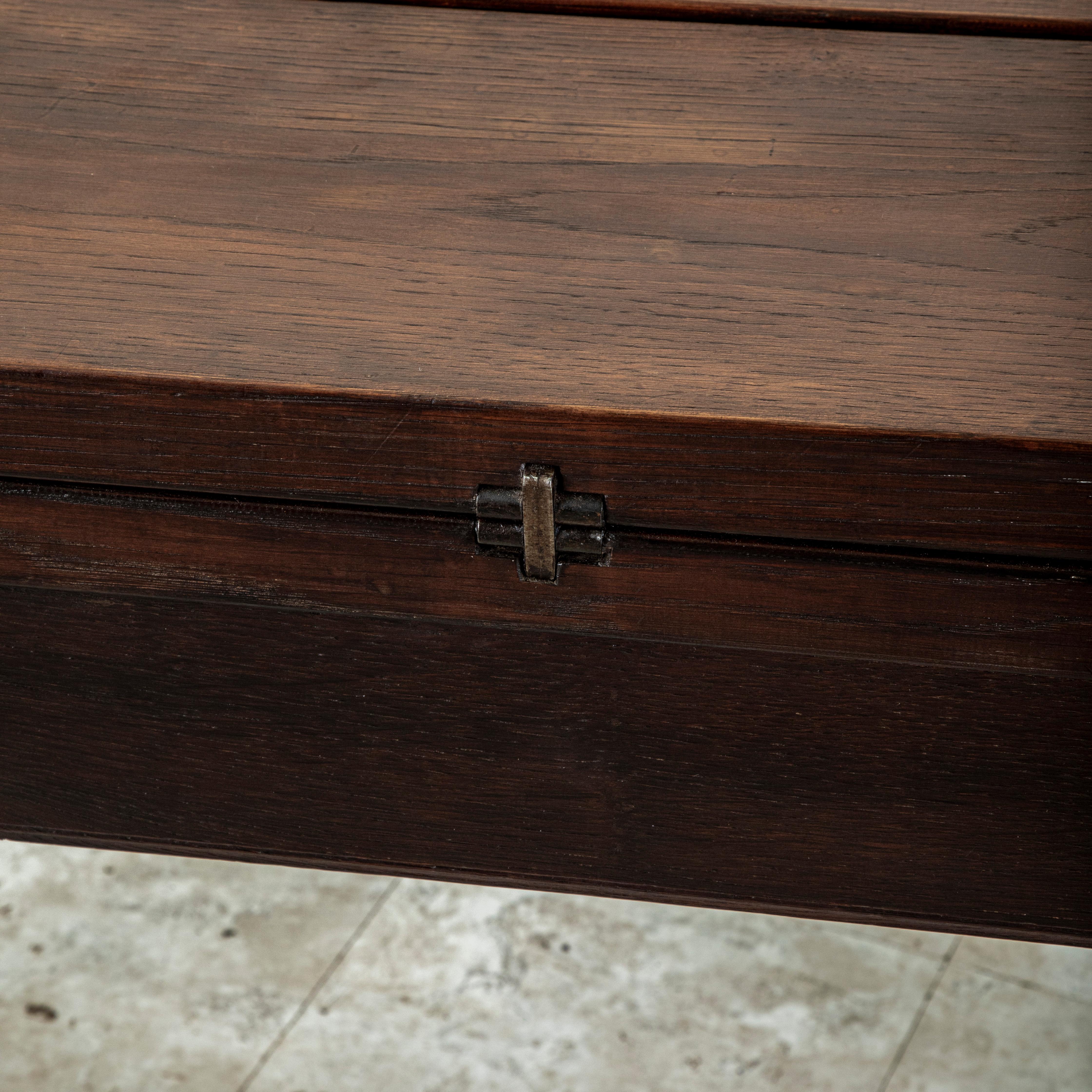 Table de chasse en châtaignier, table de salle à manger, console, début du 20e siècle, fabrication artisanale française en vente 1