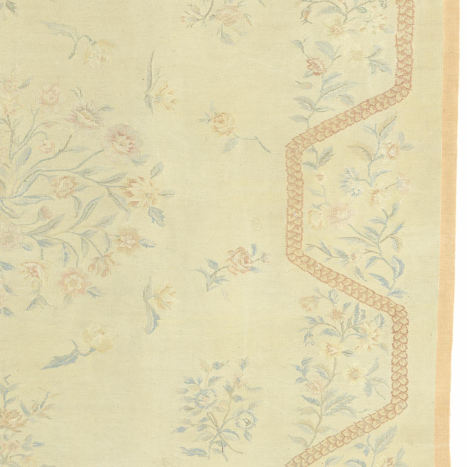 Wool Early 20th Century French Aubusson Rug For Sale