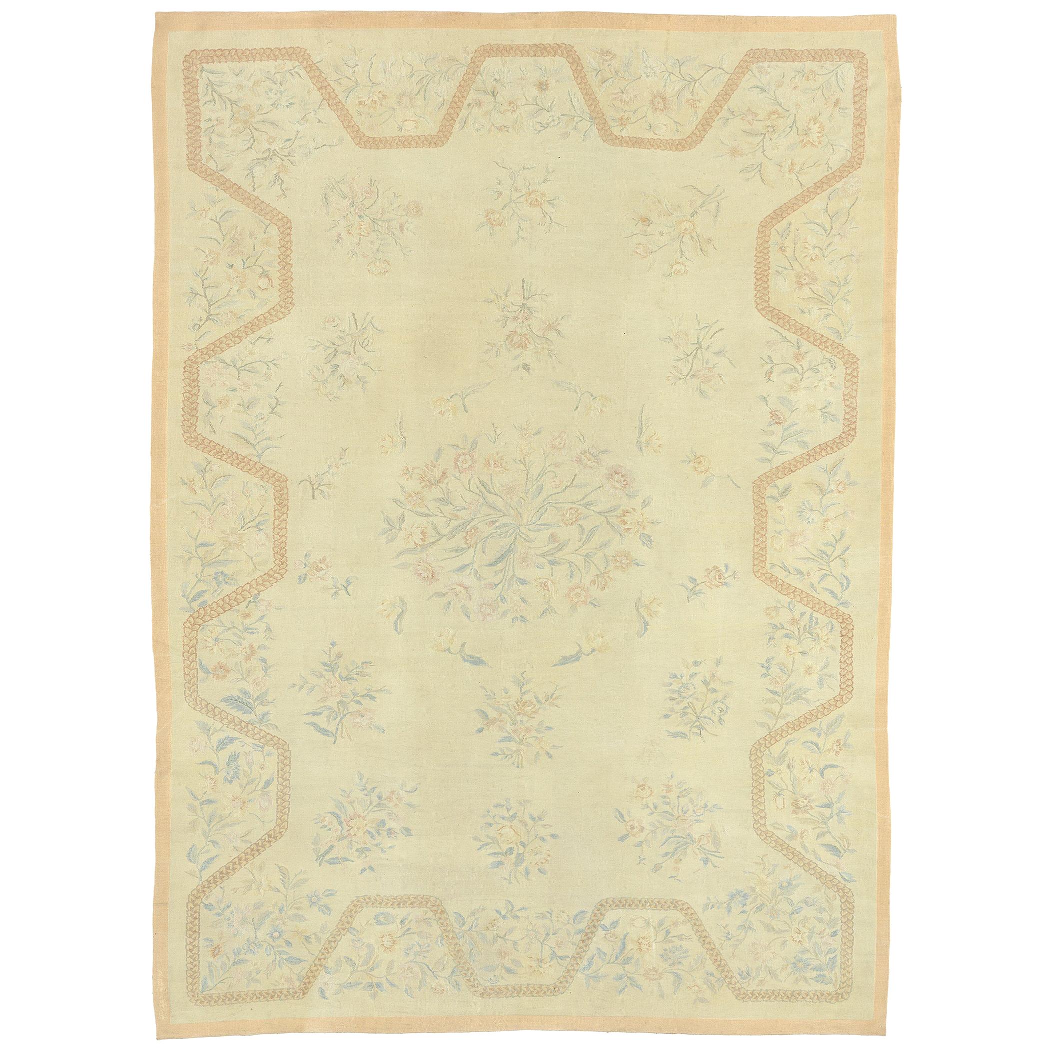 Early 20th Century French Aubusson Rug For Sale