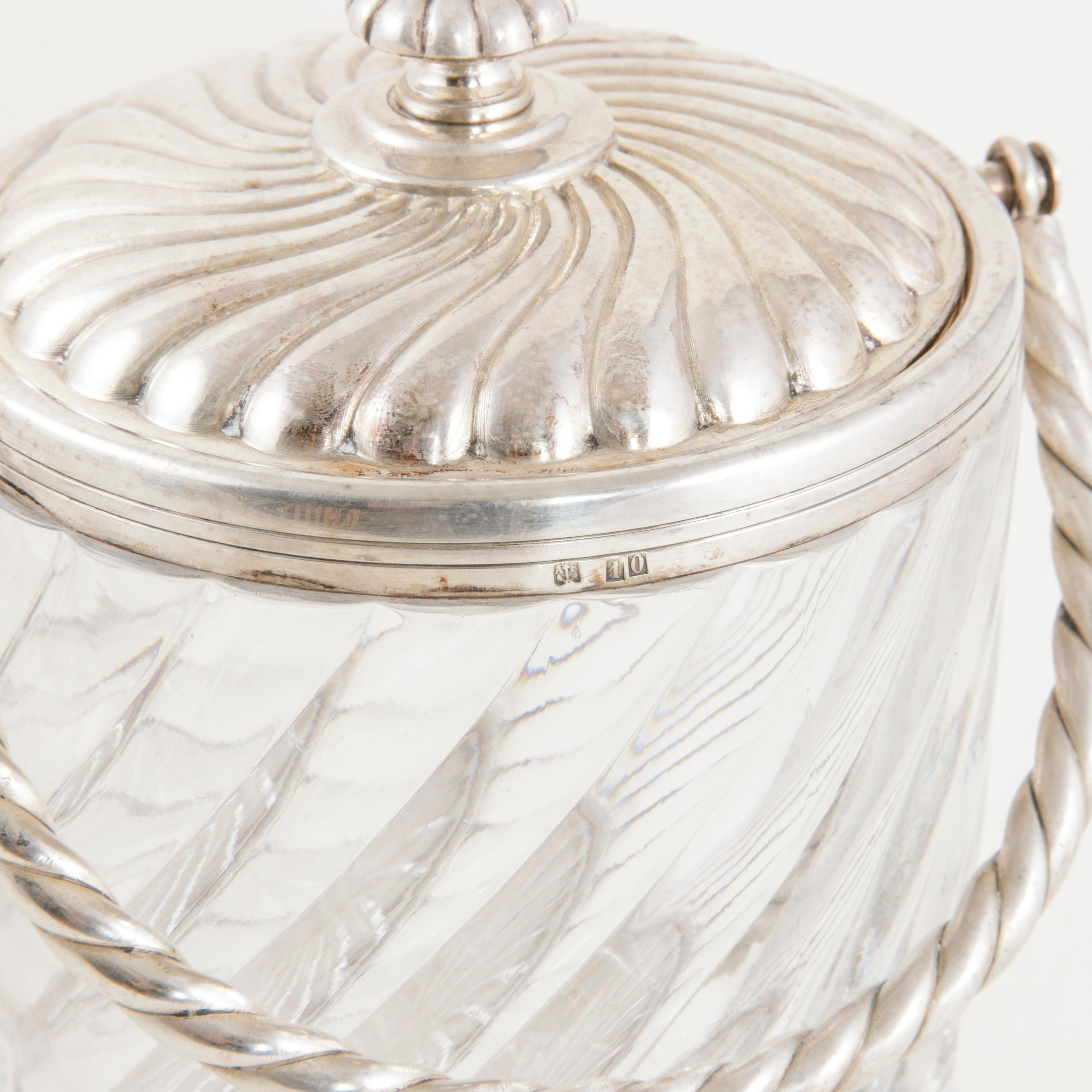 Early 20th Century French Baccarat Crystal Ice Bucket with Sterling Silver Lid 2