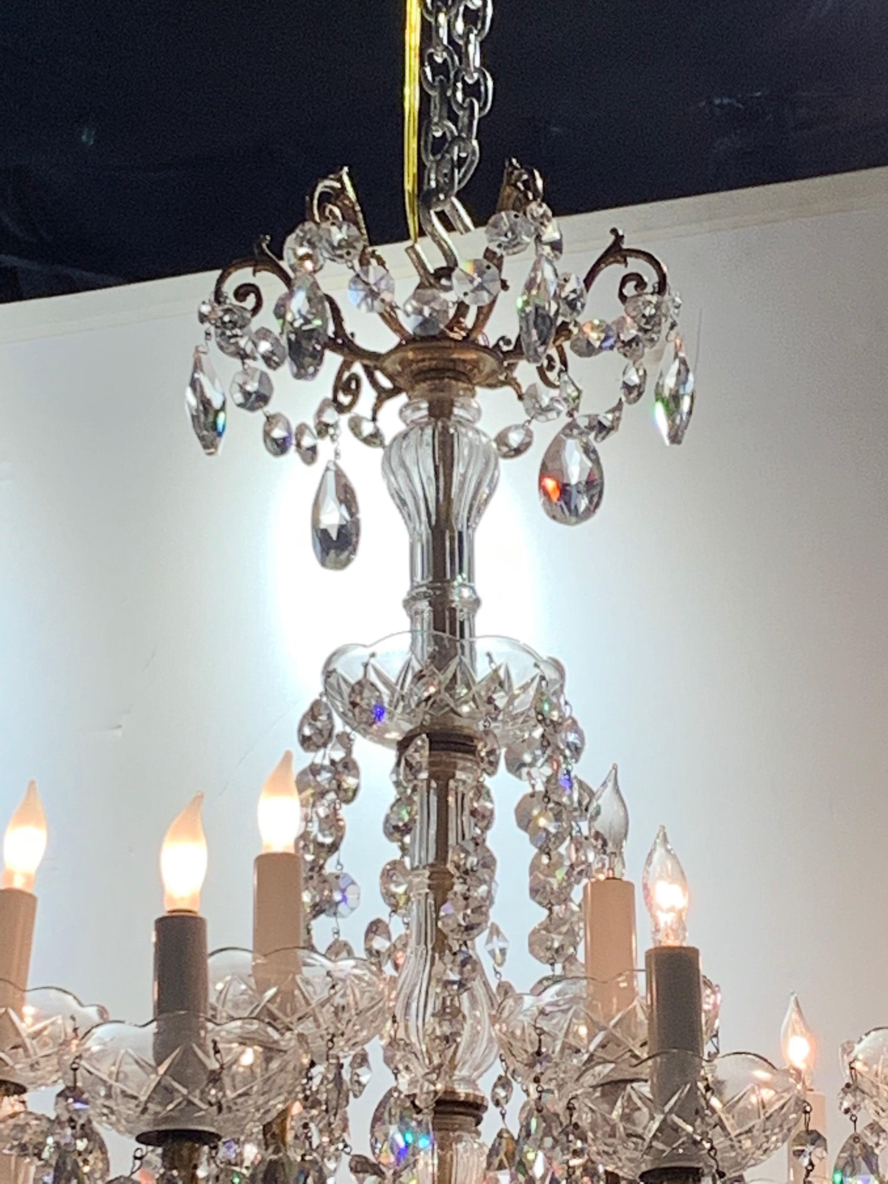 Early 20th Century French Baccarat Style Bronze and Crystal Chandelier 1