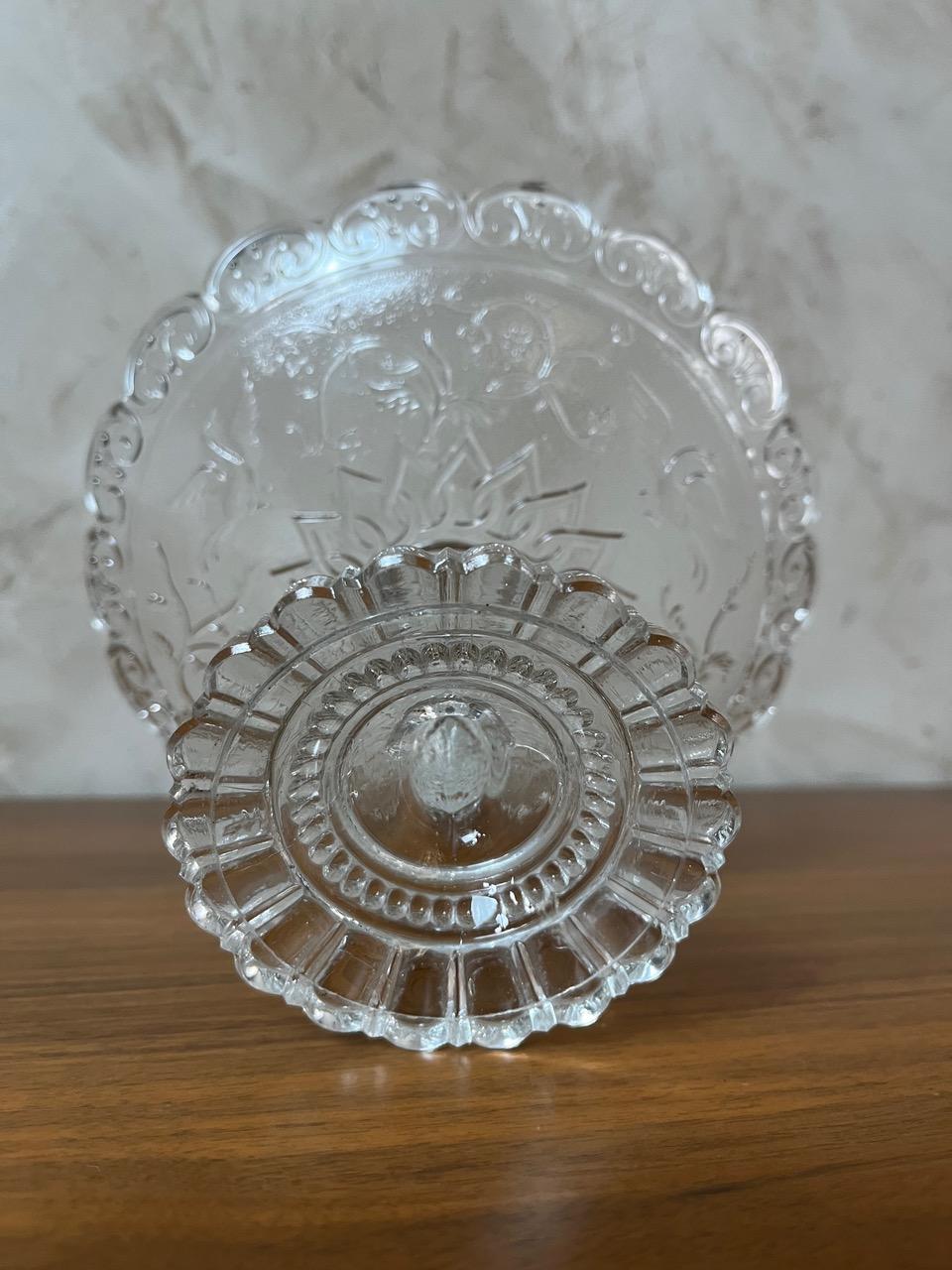Plat de service en verre de style Baccarat, début du 20e siècle, années 1900 en vente 4