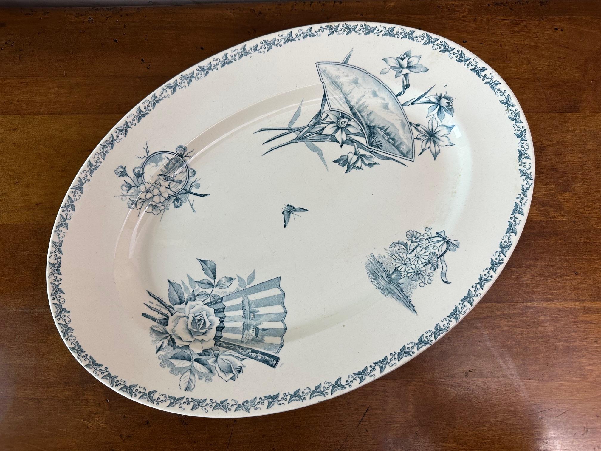 Ensemble Badonviller français du début du 20e siècle de 45 vaisselle en faïence, années 1900 en vente 1