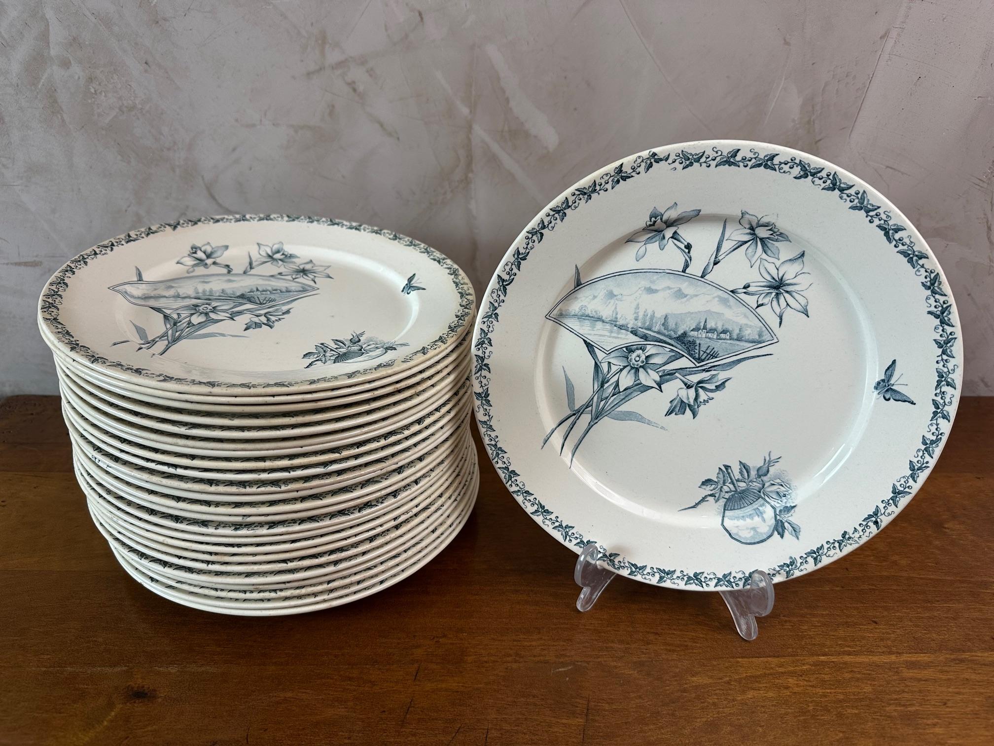 Ensemble Badonviller français du début du 20e siècle de 45 vaisselle en faïence, années 1900 en vente 3