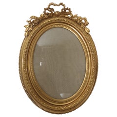 Antique Early 20th Century French Belle Époque Oval Gilt Bronze Photo Frame