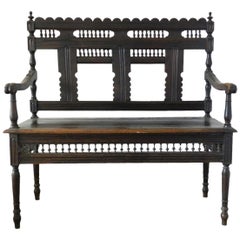 Early 20th Century French Bench Provincial Chestnut Open-Arm Settle, circa 1910