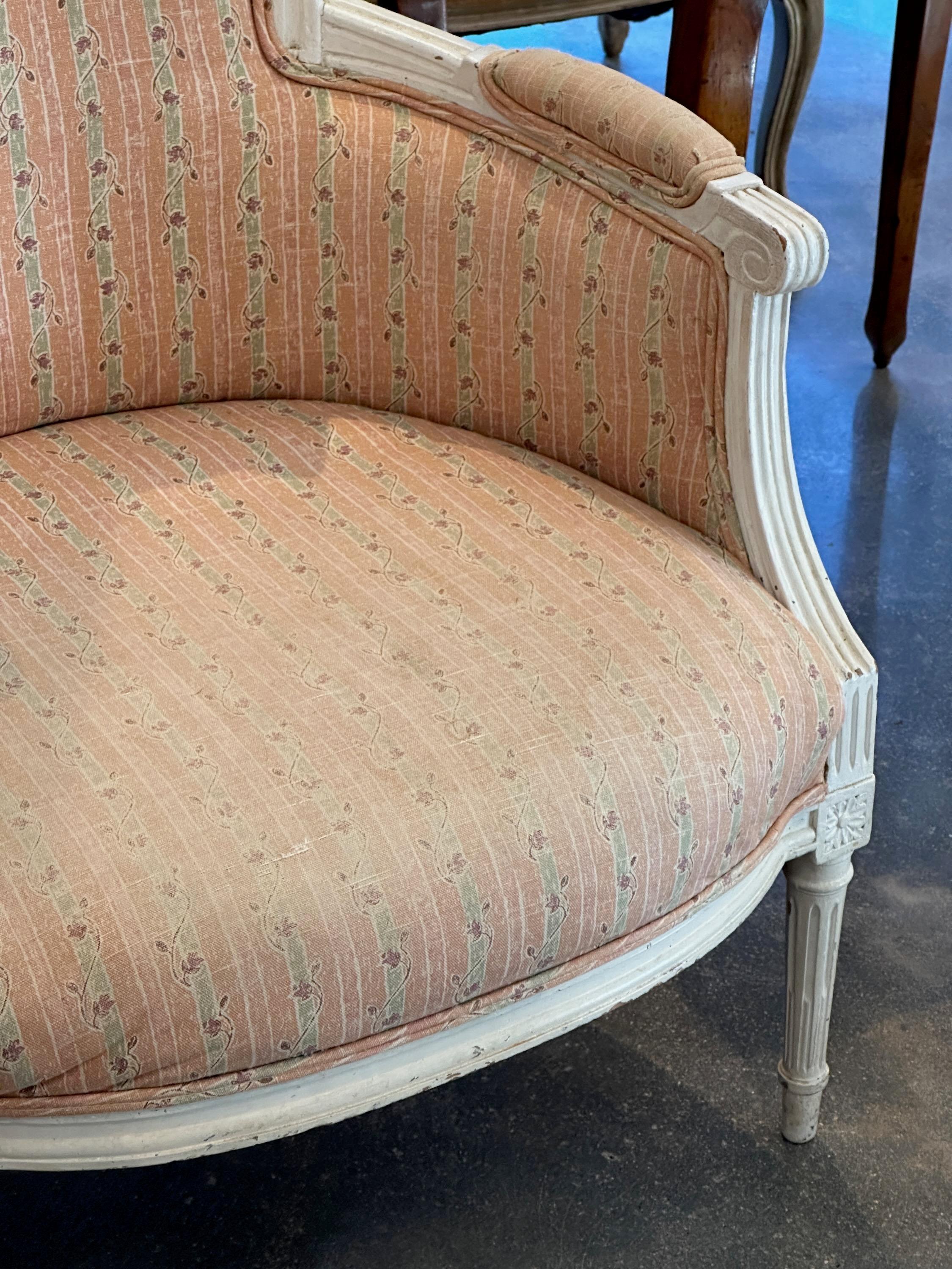 Early 20th Century French Bergere Chair For Sale 1