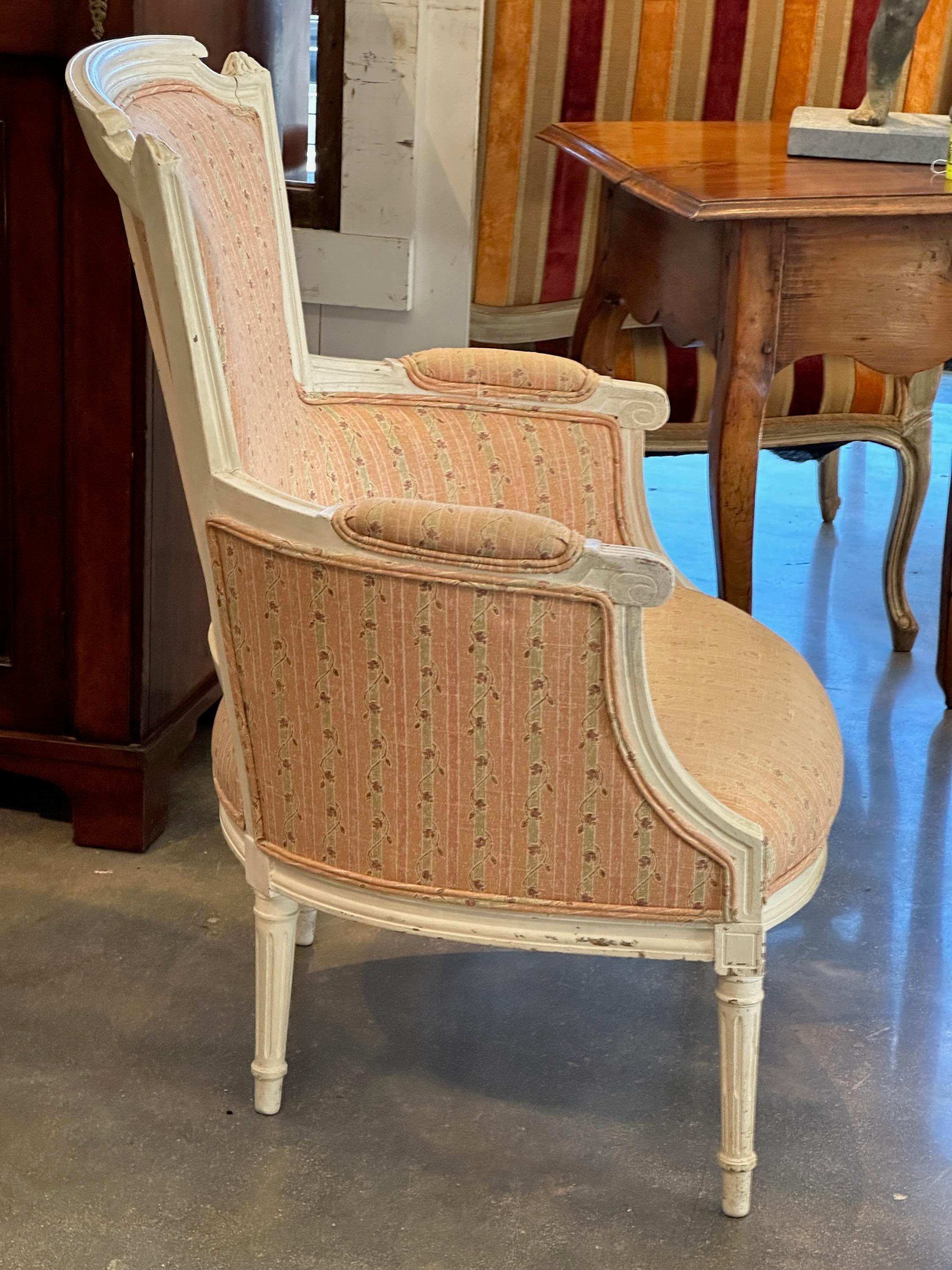 Early 20th Century French Bergere Chair For Sale 2