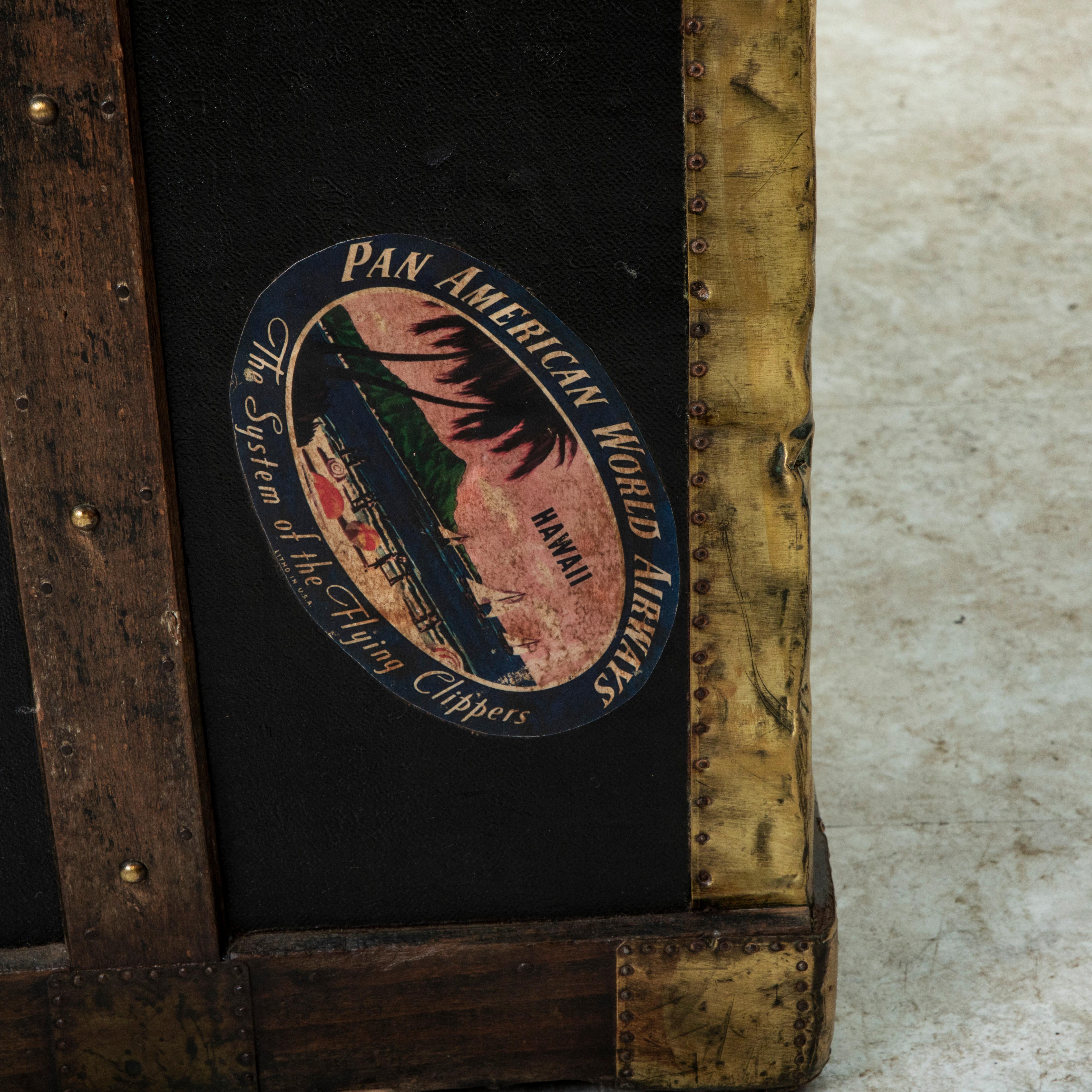 Early 20th Century French Black Leather Steamer Trunk with Brass Detailing For Sale 15