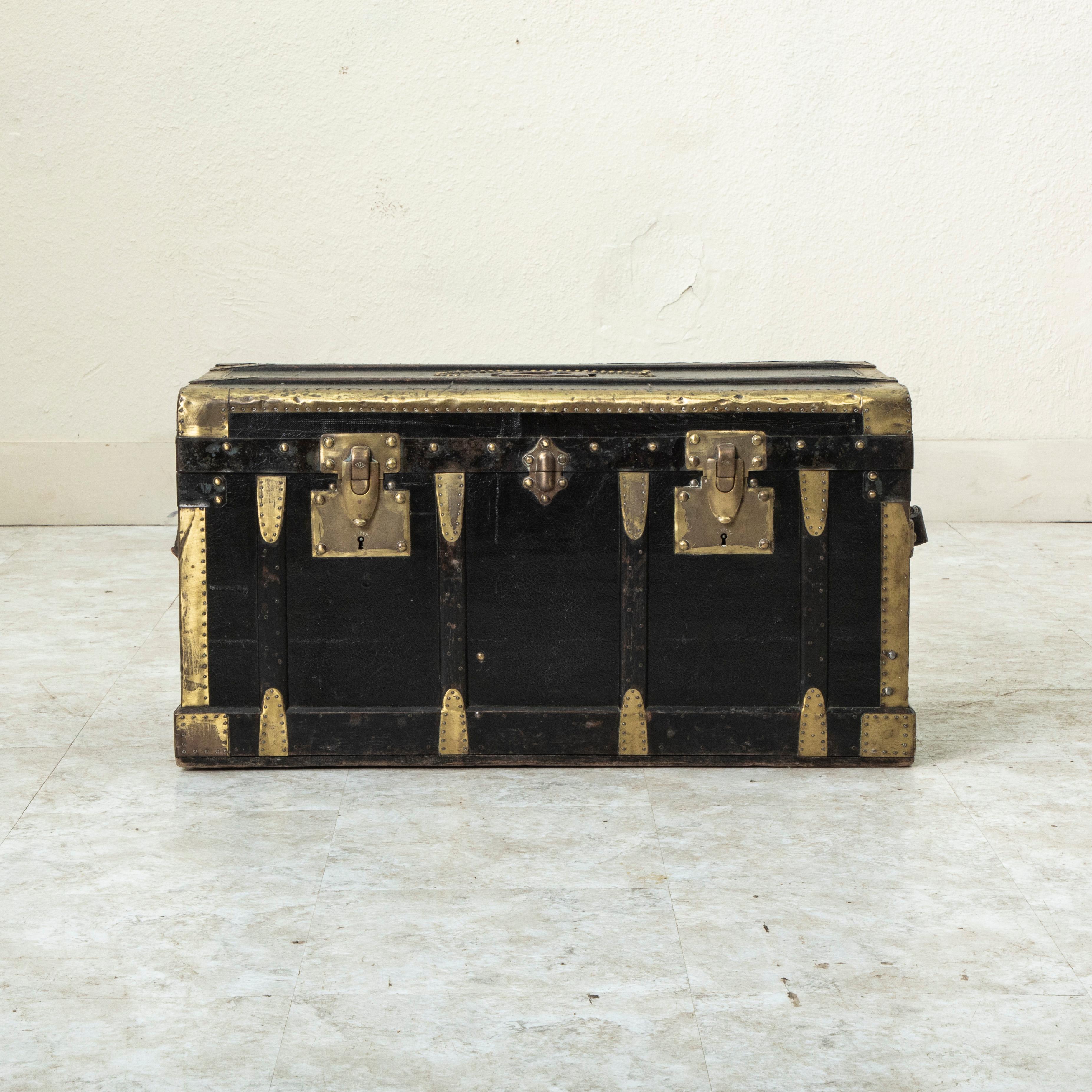 Early 20th Century French Black Leather Traveling Trunk with Brass Detailing For Sale 1