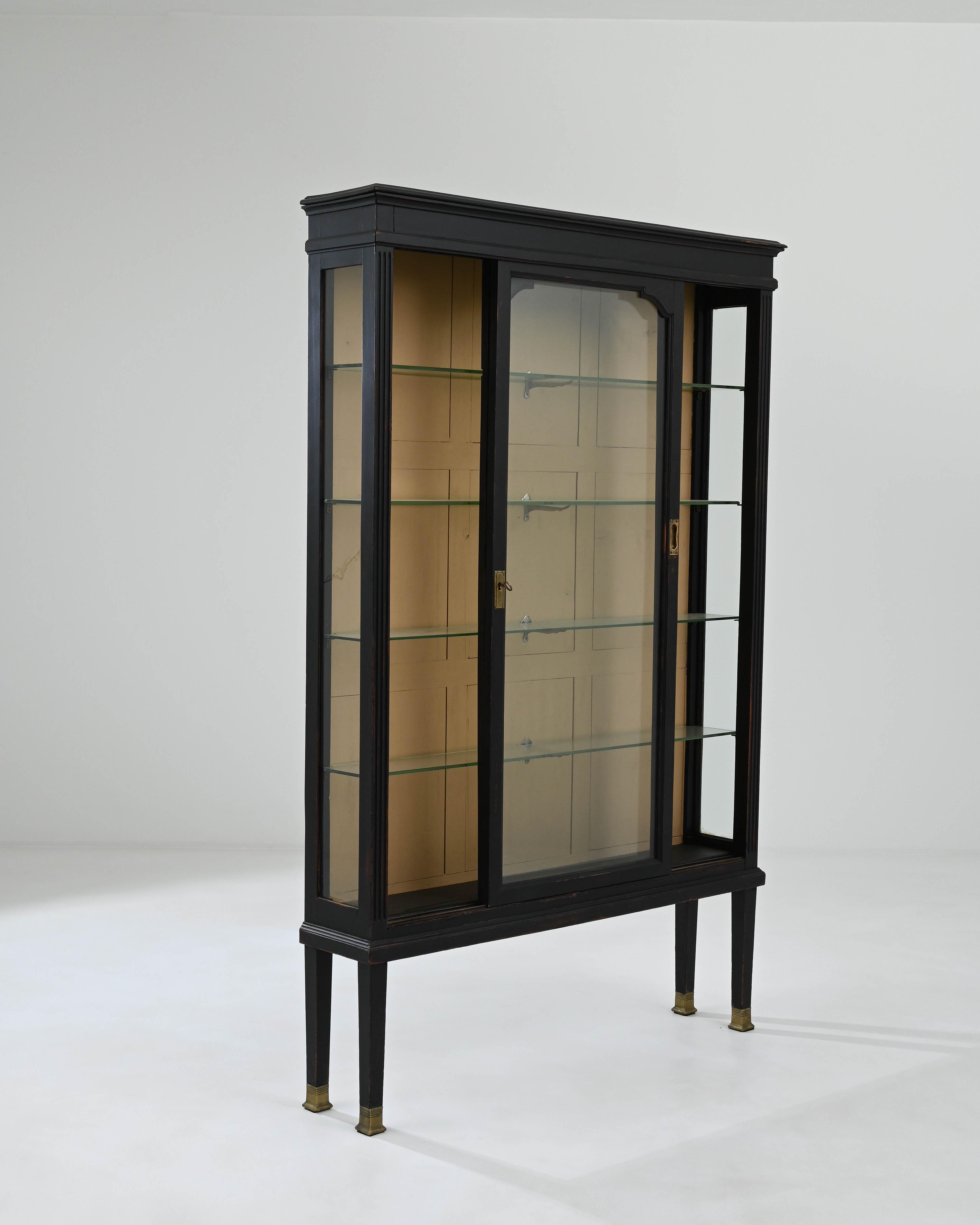 Early 20th Century French Black Patinated Vitrine 1