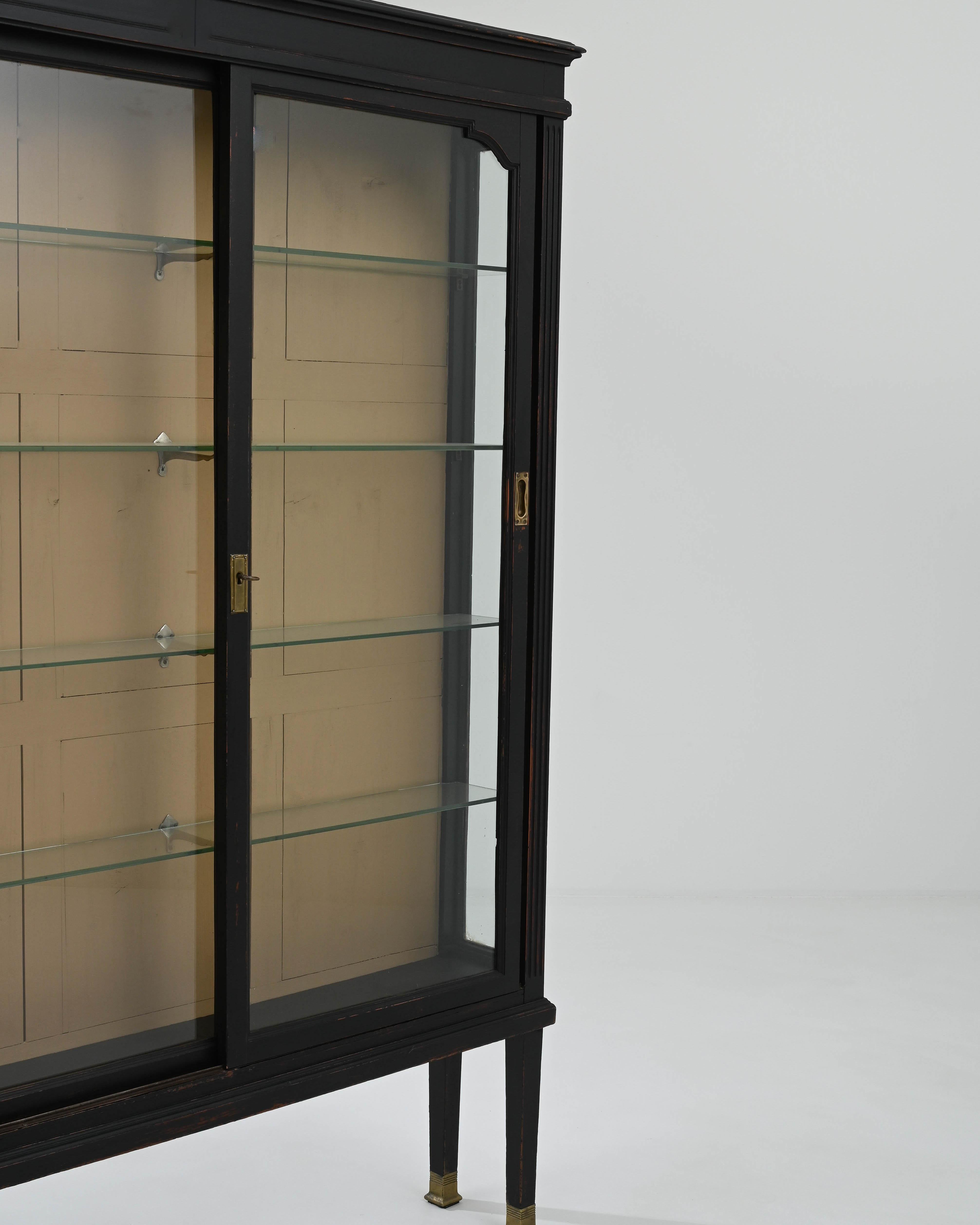 Early 20th Century French Black Patinated Vitrine 3