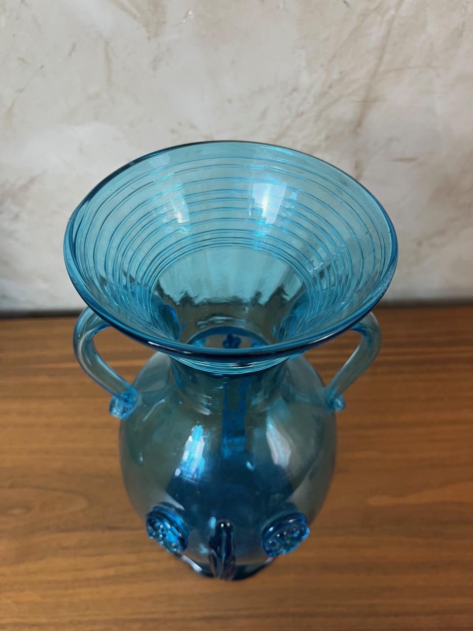 Verre soufflé bleu français du début du 20e siècle, années 1900 en vente 6