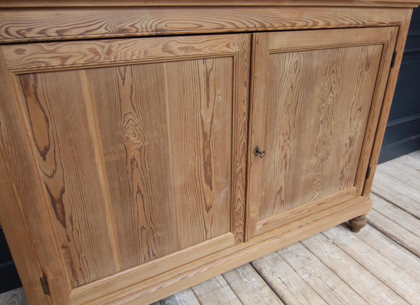 Early 20th Century French Bookcase Cabinet 13