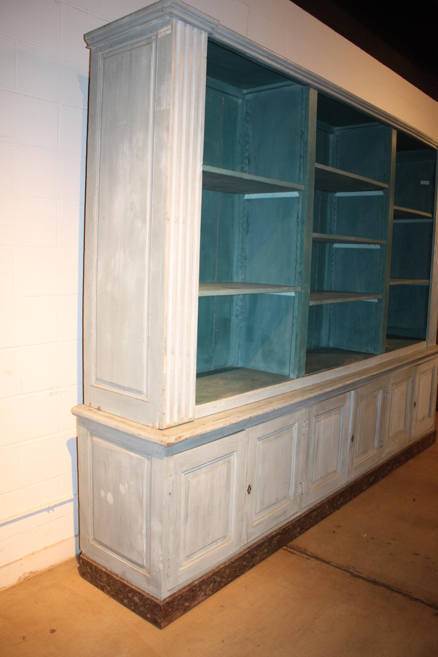 Early 20th Century French Bookcase 8