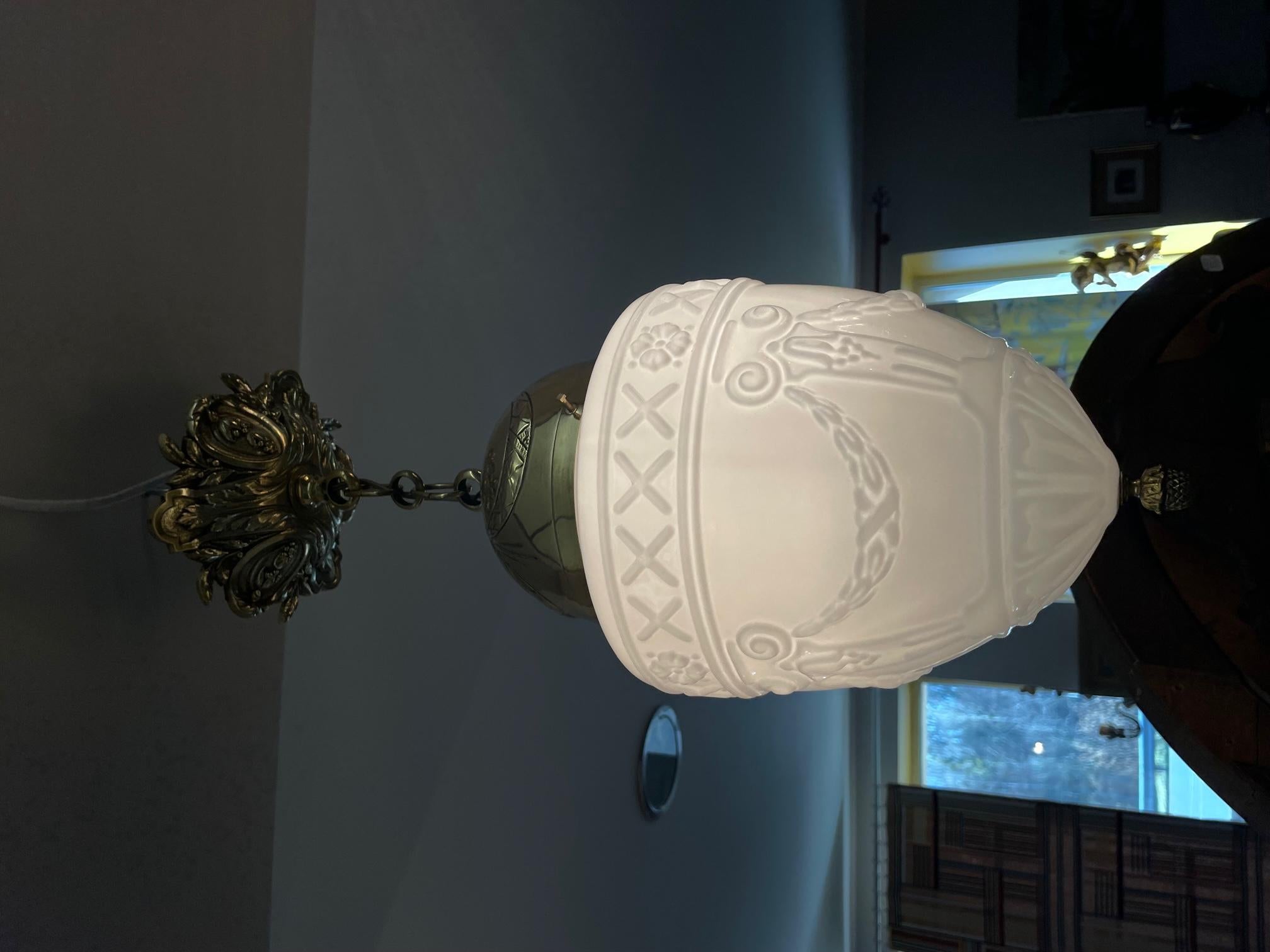 Early 20th Century French Brass and Opaline Glass Pendant Light For Sale 6