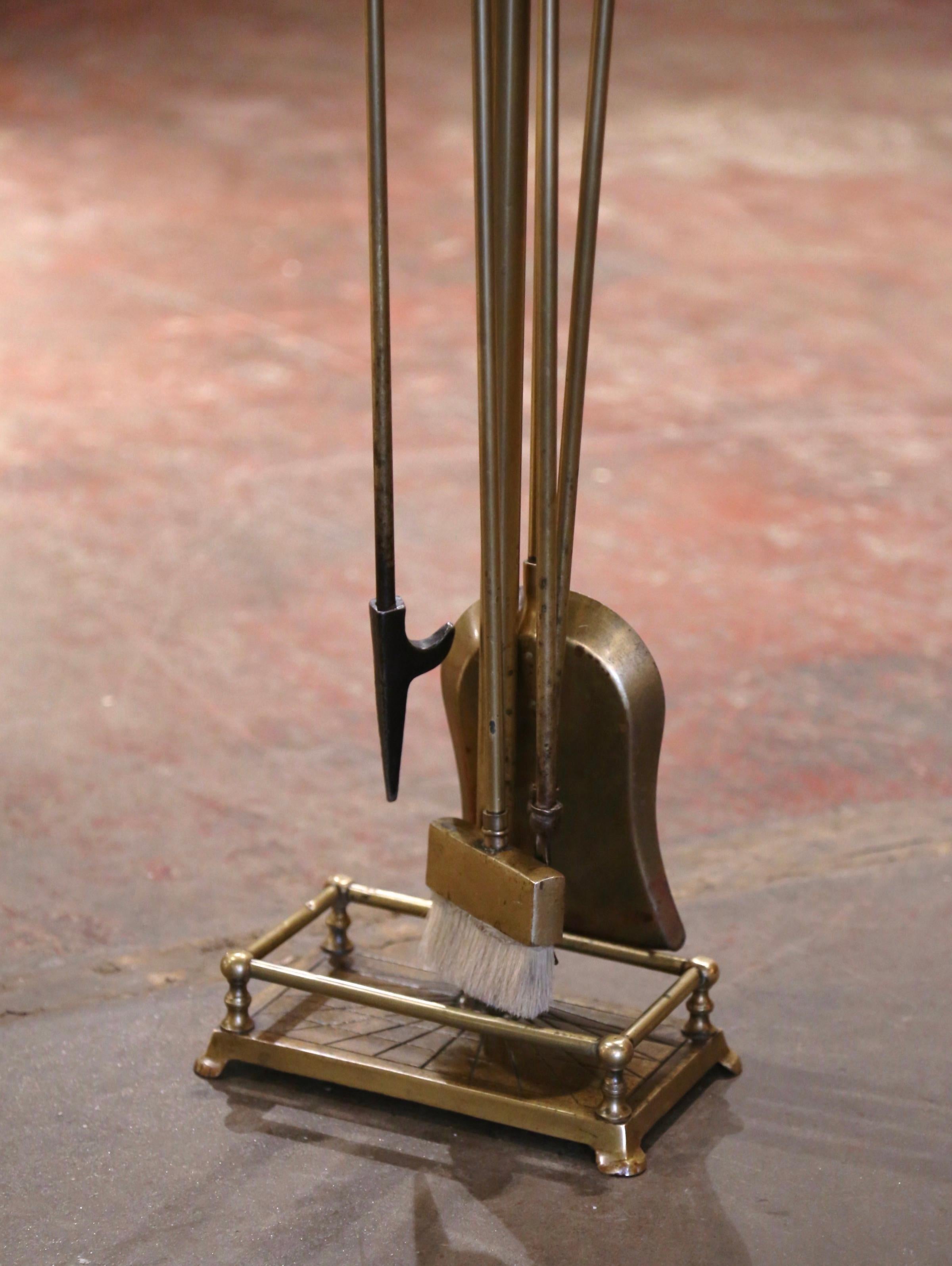 Napoleon III Early 20th Century French Brass Five-Piece Fireplace 