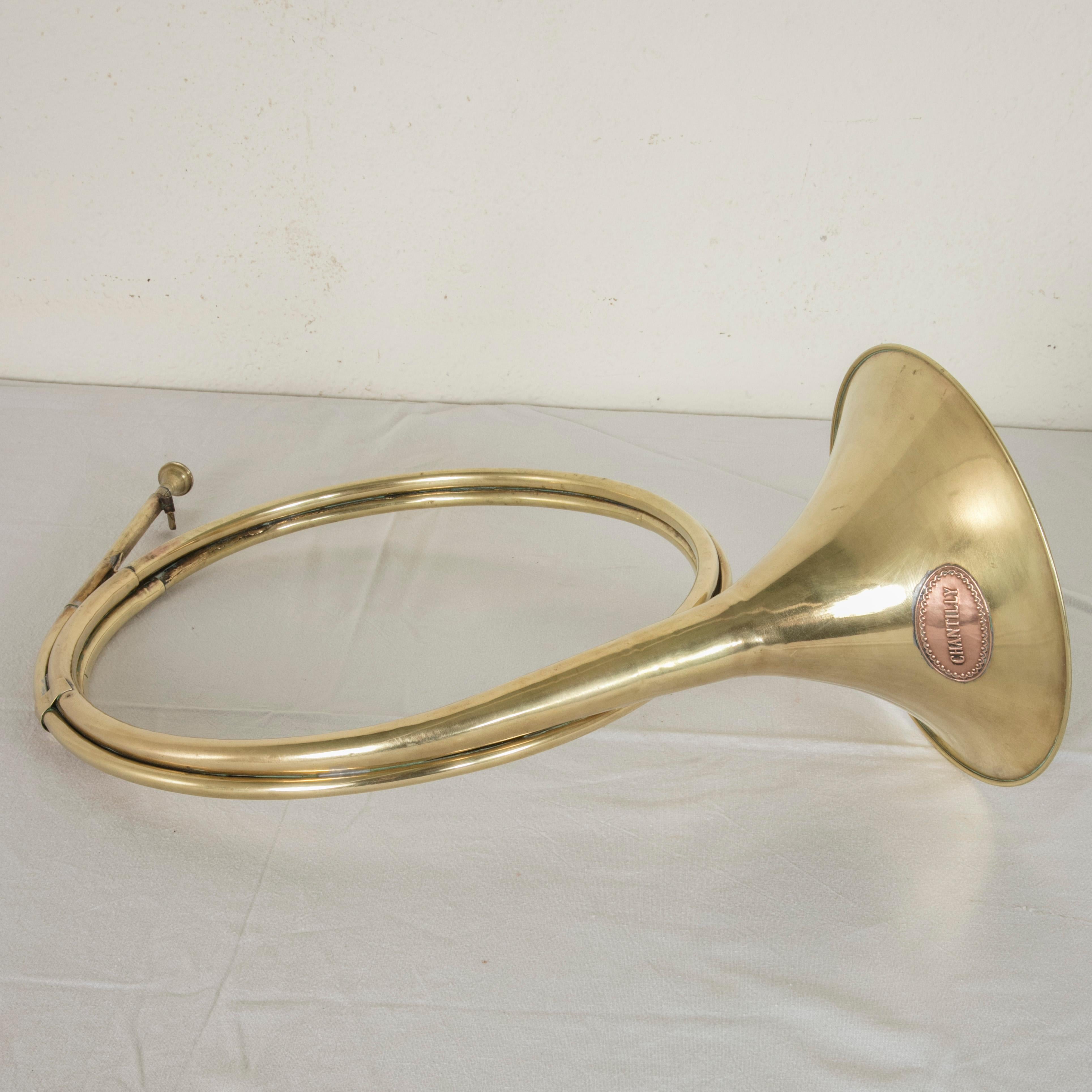 Early 20th Century French Brass Hunting Horn from the Chateau de Chantilly In Good Condition In Fayetteville, AR