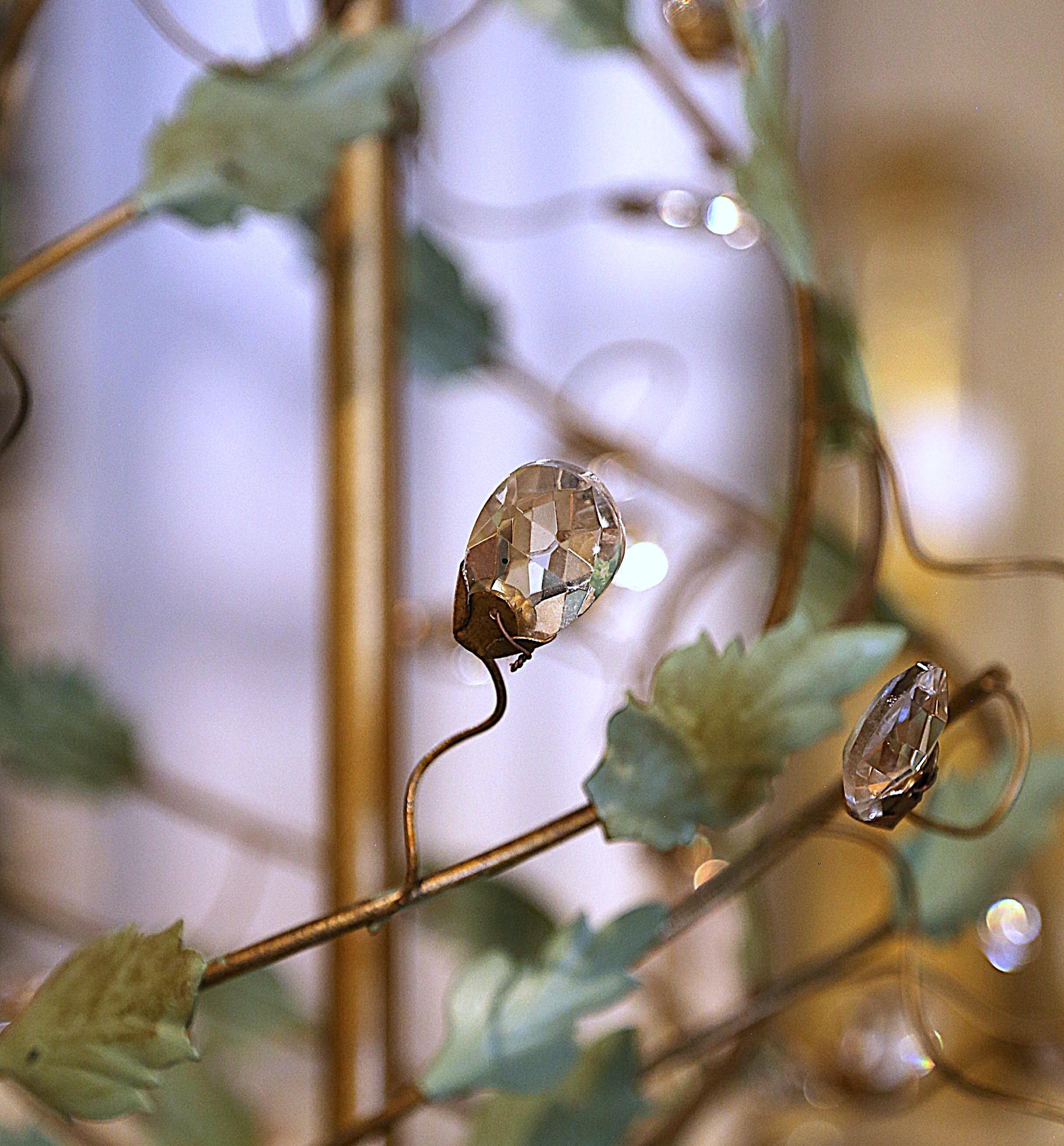 Early 20th Century French Brass & Metal Six-Light Chandelier with Crystal Buds For Sale 4