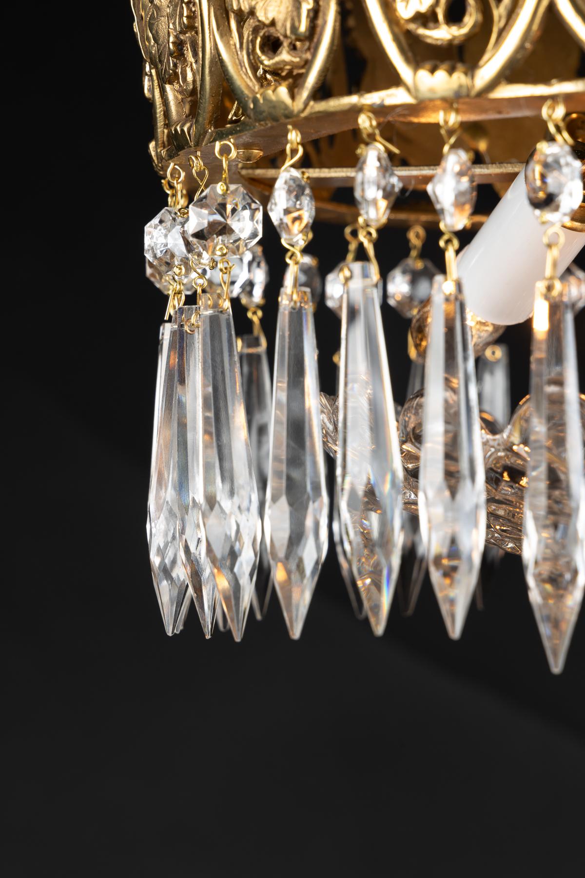 Early 20th Century French Bronze and Baccarat Crystal Chandelier, Grape Crown For Sale 2