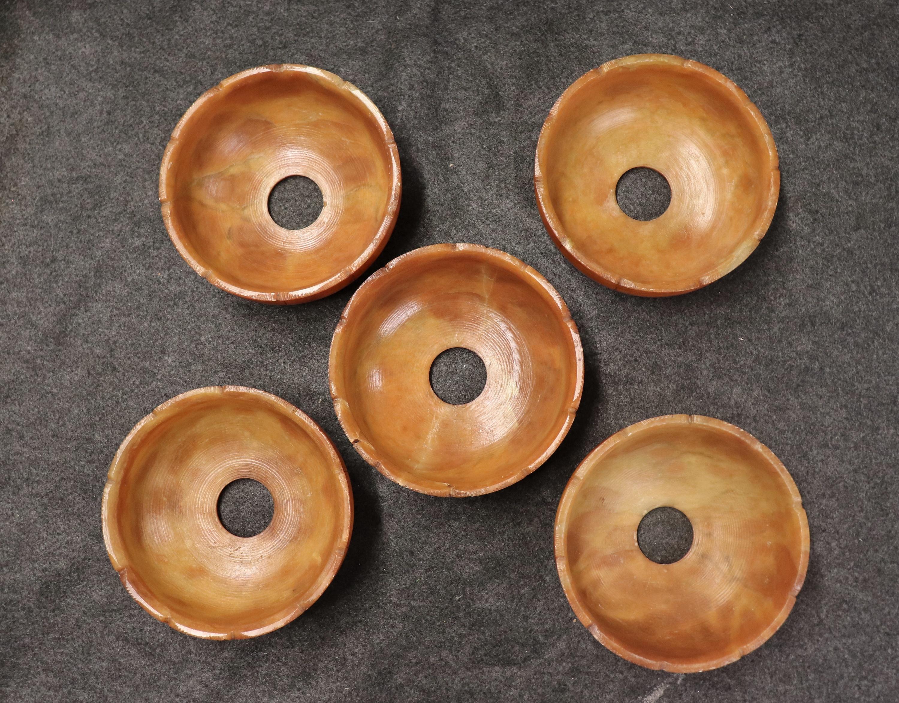 Early 20th Century French Bronze and Orange Amber Alabaster Chandelier For Sale 7