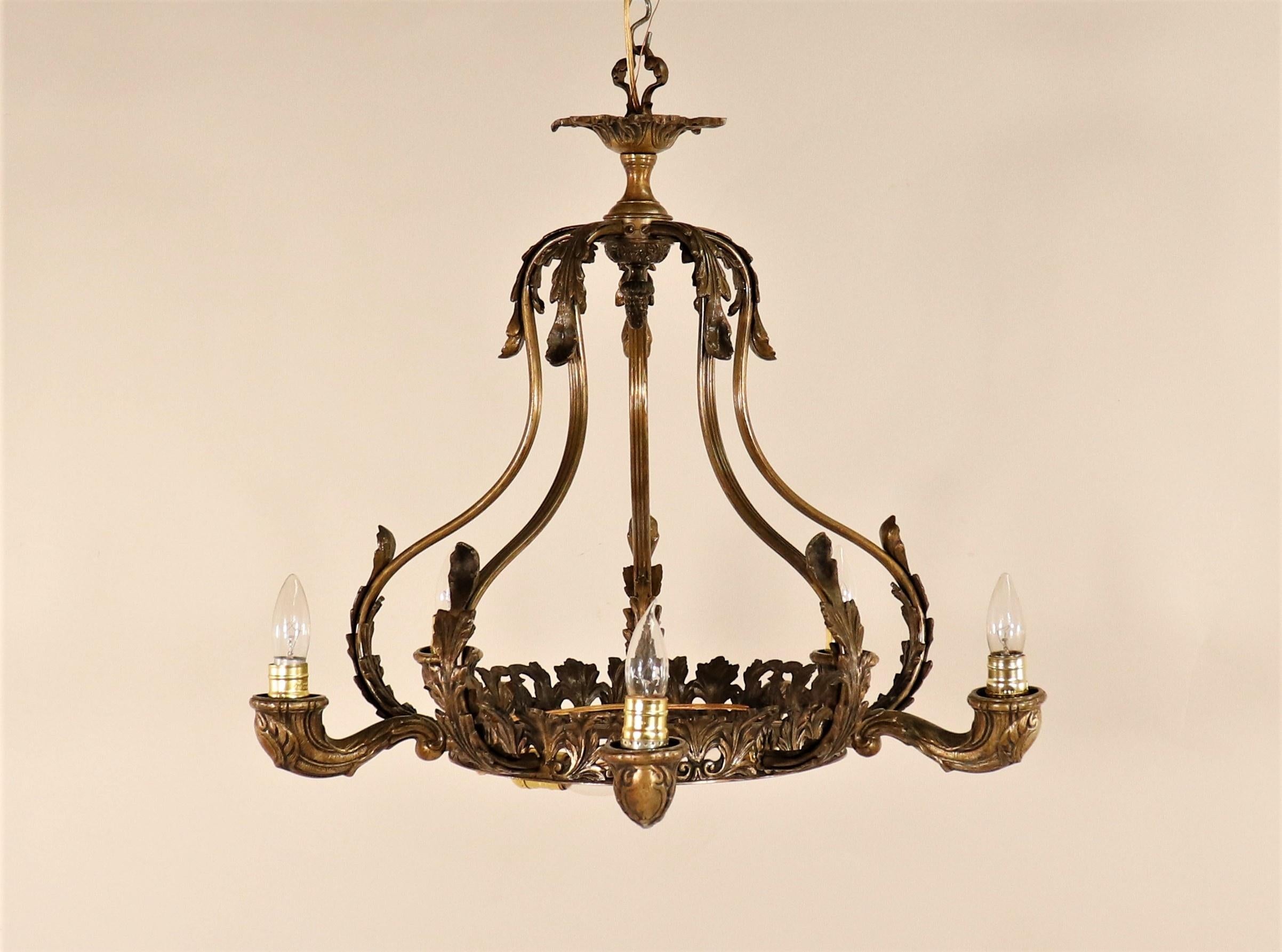 Early 20th Century French Bronze and Orange Amber Alabaster Chandelier For Sale 10