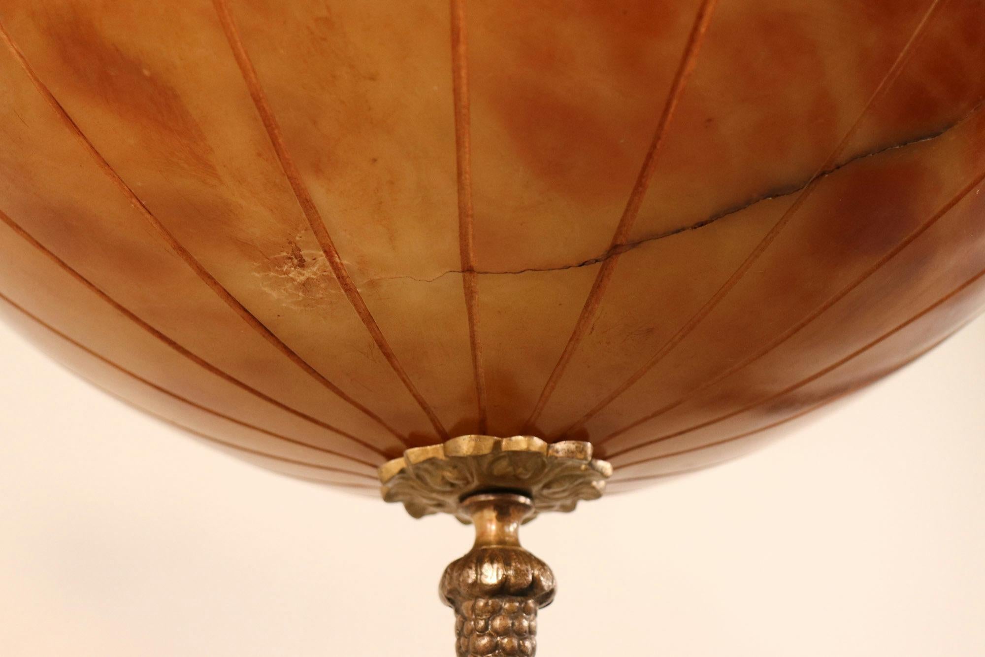 Early 20th Century French Bronze and Orange Amber Alabaster Chandelier For Sale 11
