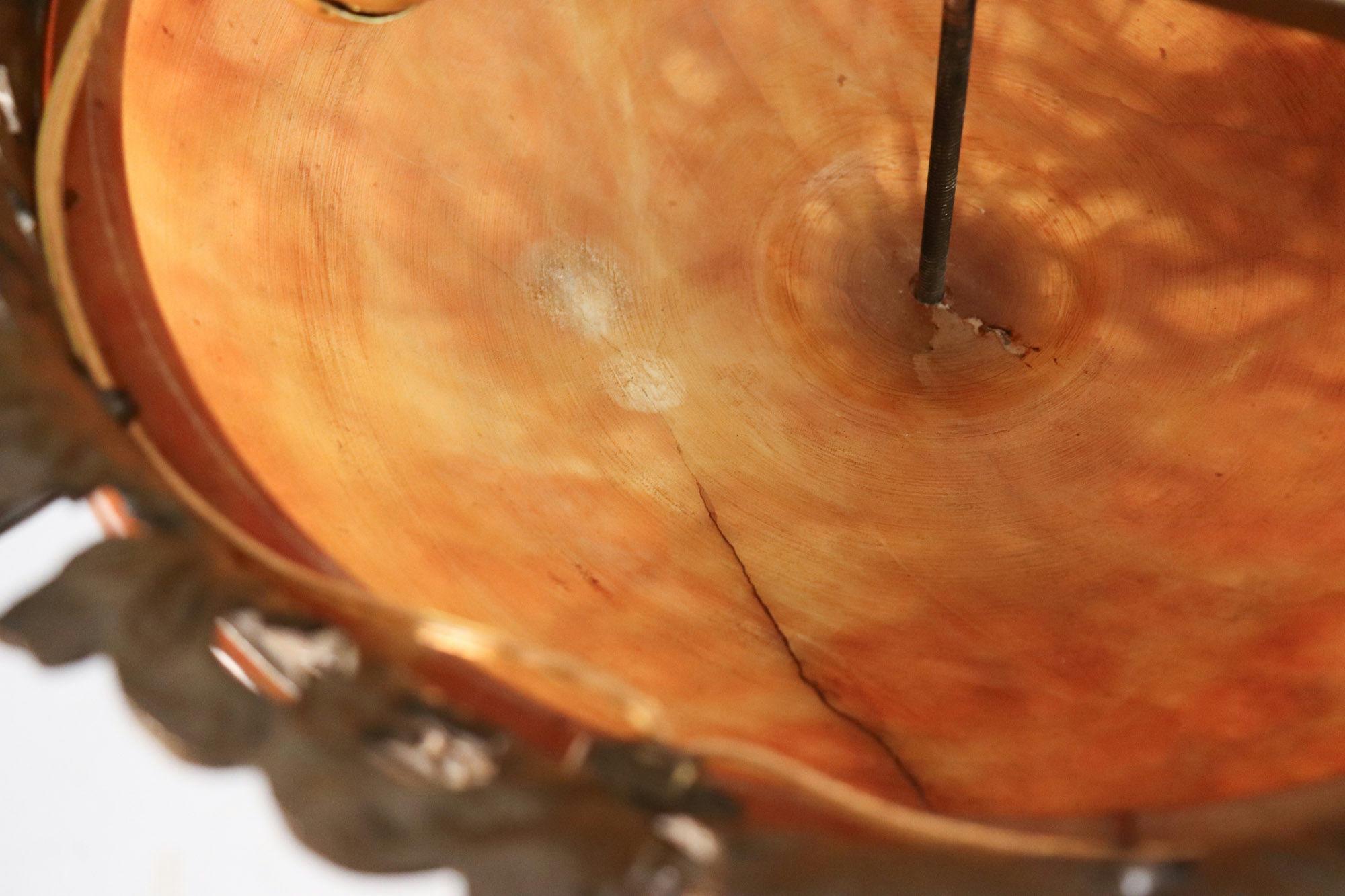 Hand-Carved Early 20th Century French Bronze and Orange Amber Alabaster Chandelier For Sale
