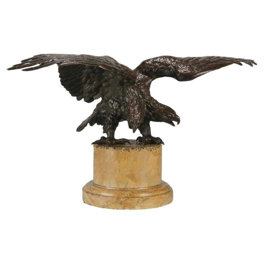 Bronze français du début du 20e siècle intitulé "Aigle à deux têtes"