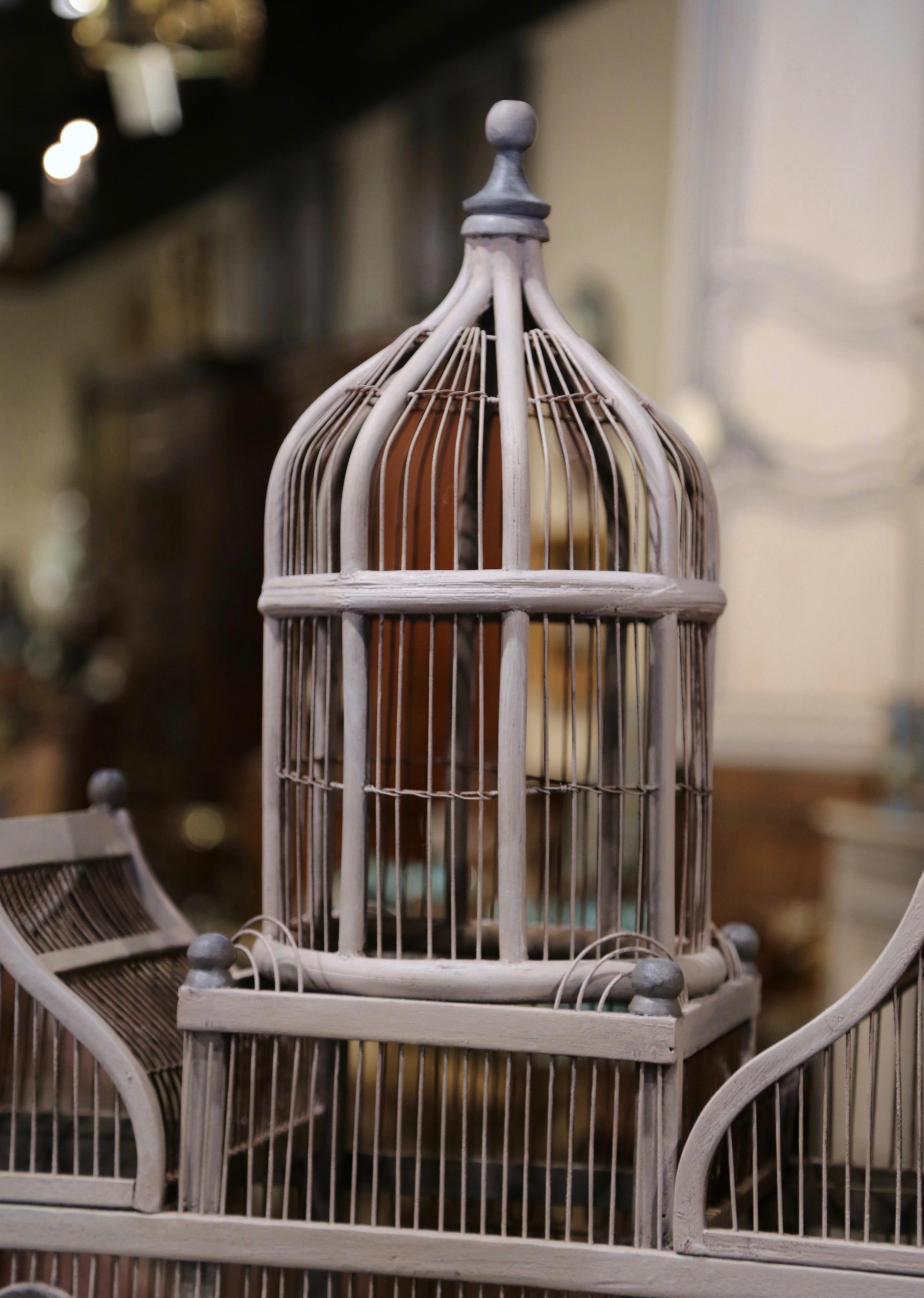 Early 20th Century French Carved and Painted Wooden and Wire Birdcage 1