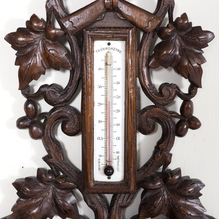 Baromètre Ancien En Bois Sculpté Forêt Noire - Thème Chasse Avec Thermomètre