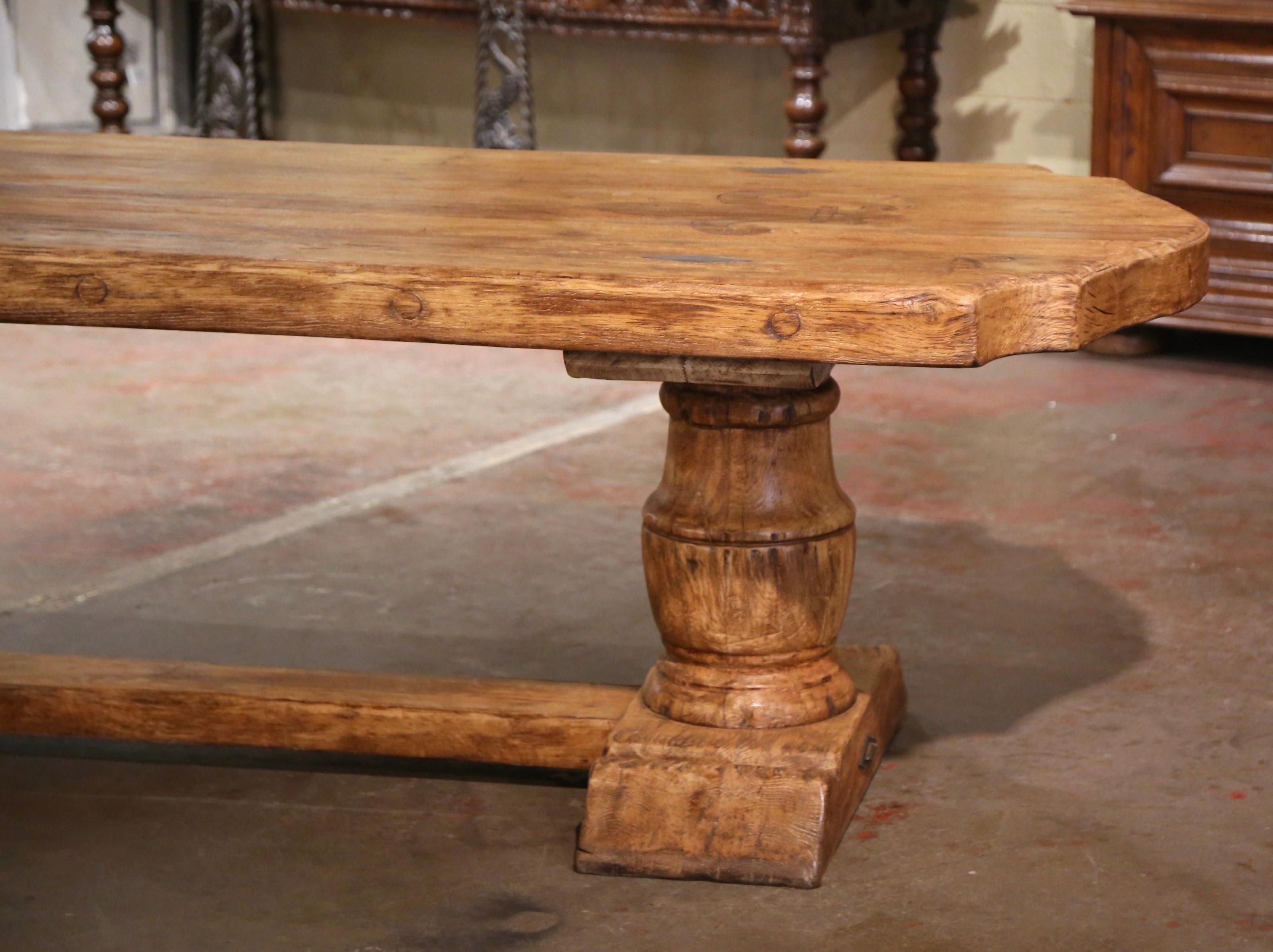 Early 20th Century French Carved Bleached Oak Farm Table with Fleur-de-Lis 6