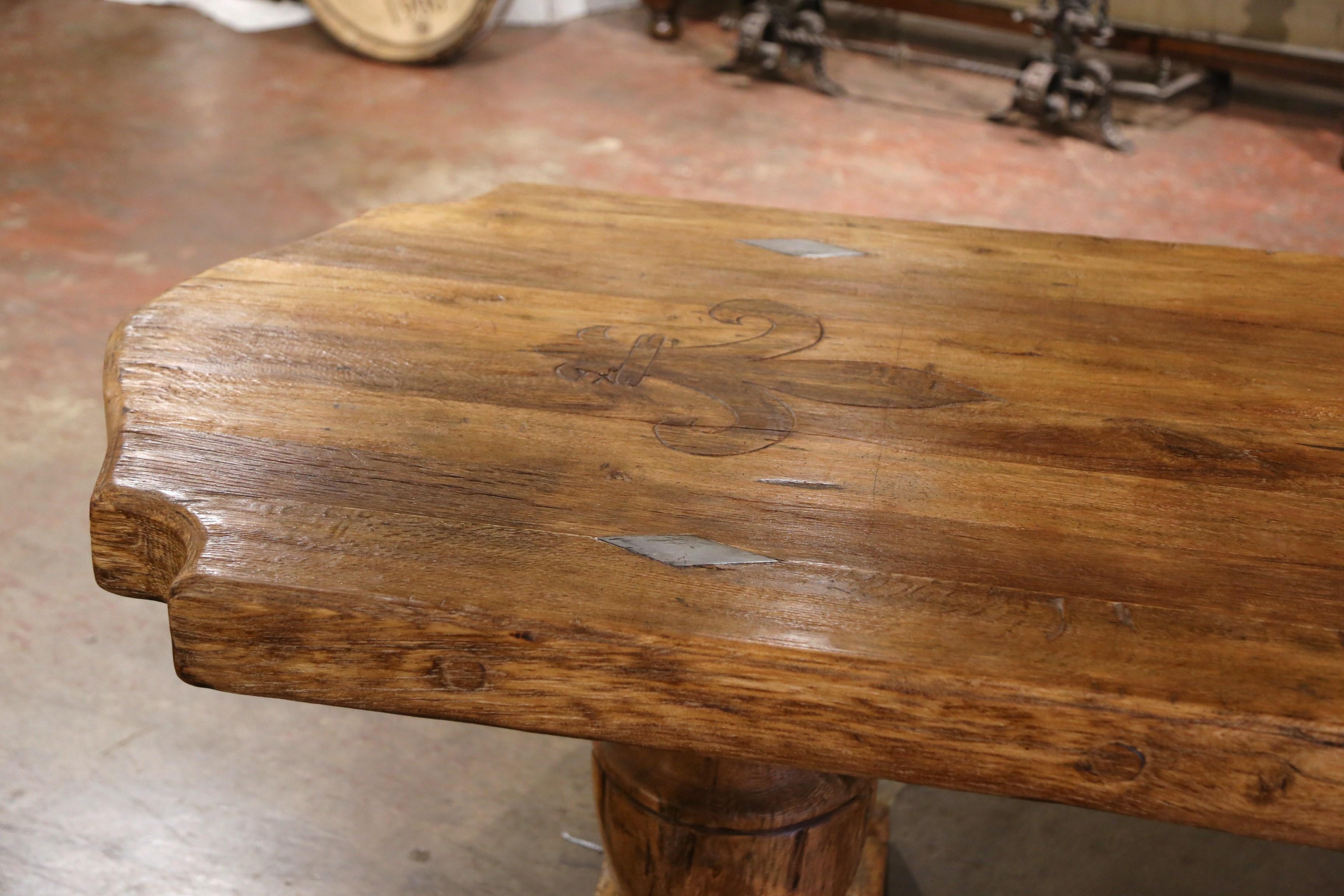 Early 20th Century French Carved Bleached Oak Farm Table with Fleur-de-Lis  For Sale 8