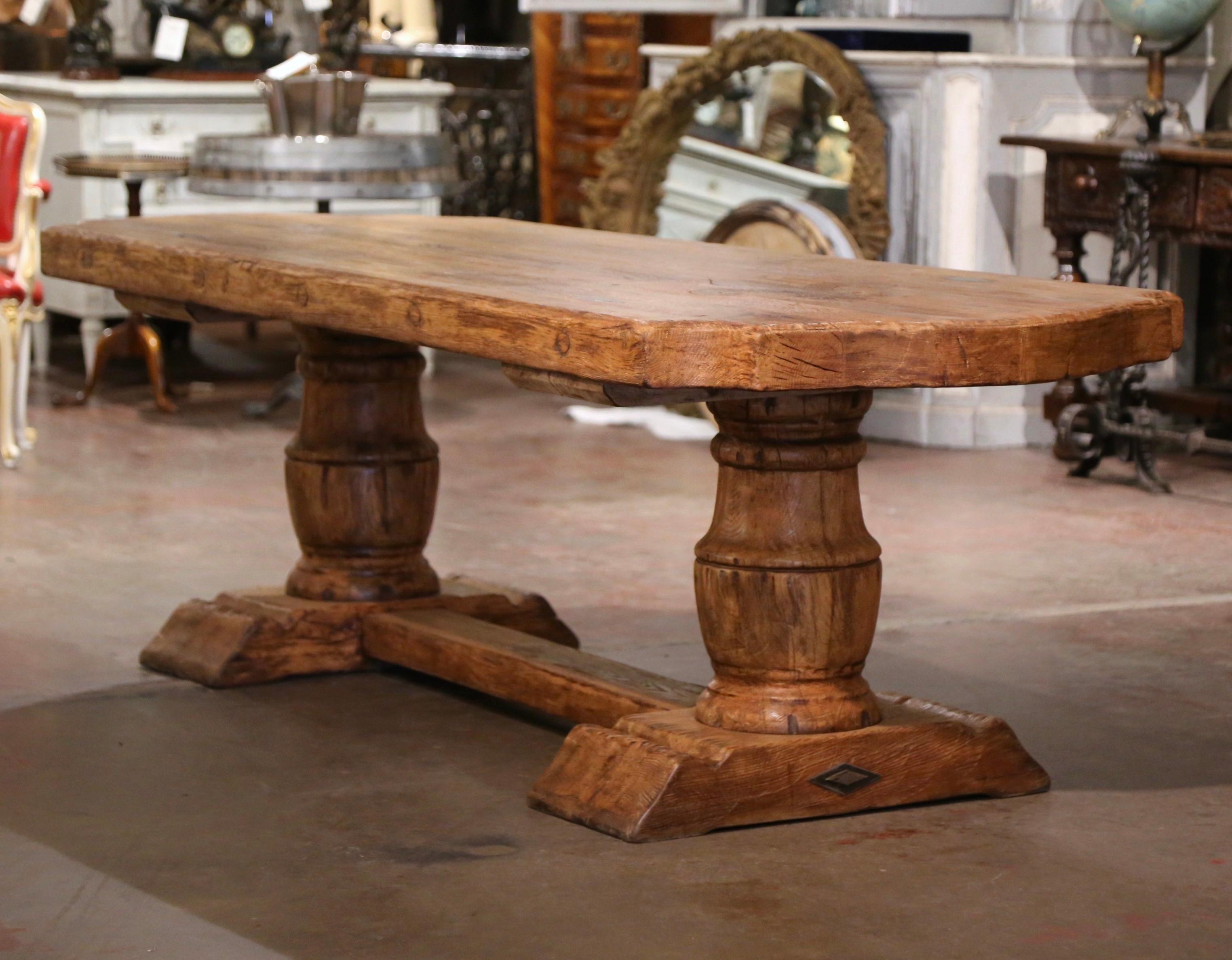 Early 20th Century French Carved Bleached Oak Farm Table with Fleur-de-Lis  For Sale 4