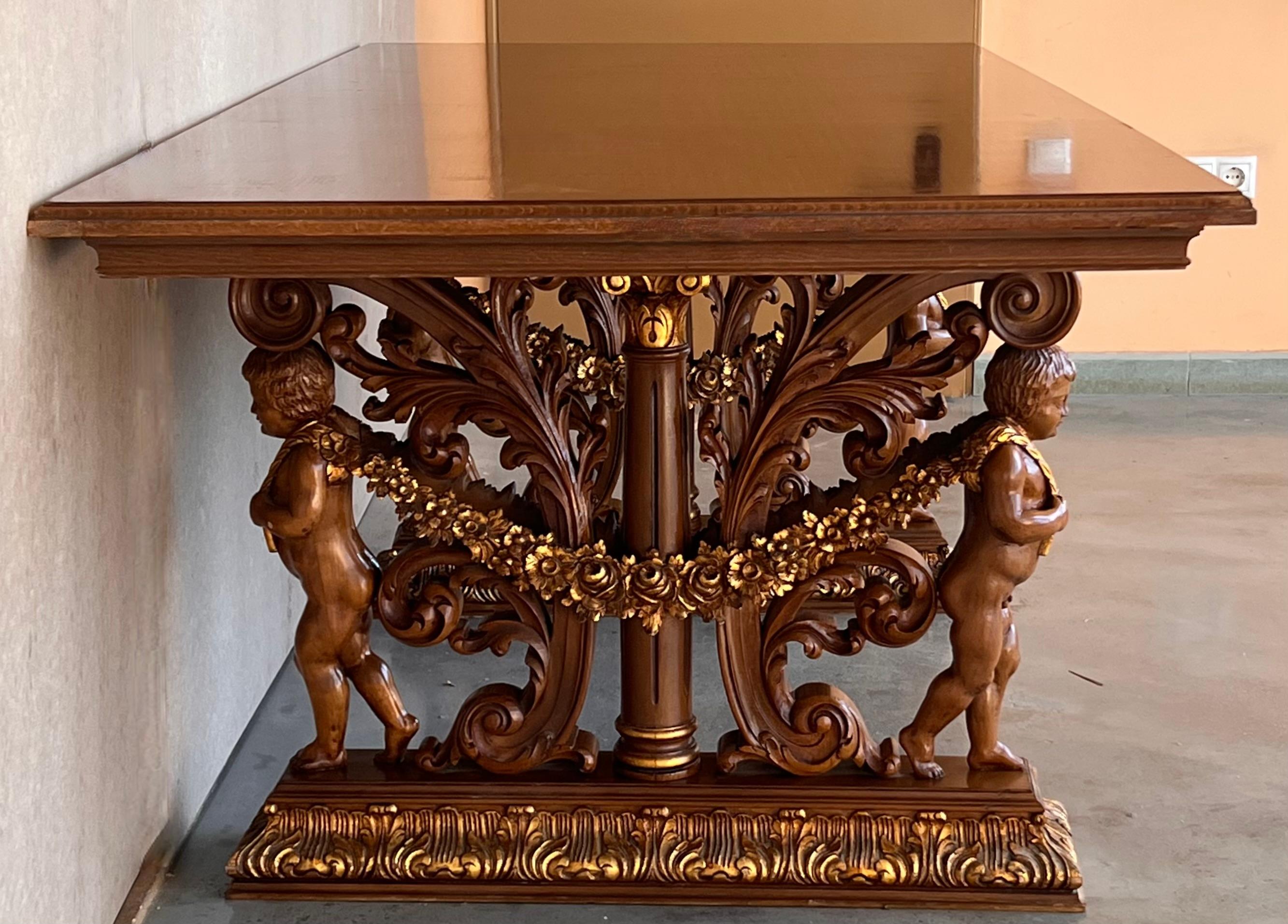 Mesa de centro o de comedor francesa de principios del siglo XX tallada en marquetería de roble blanqueado en venta 4