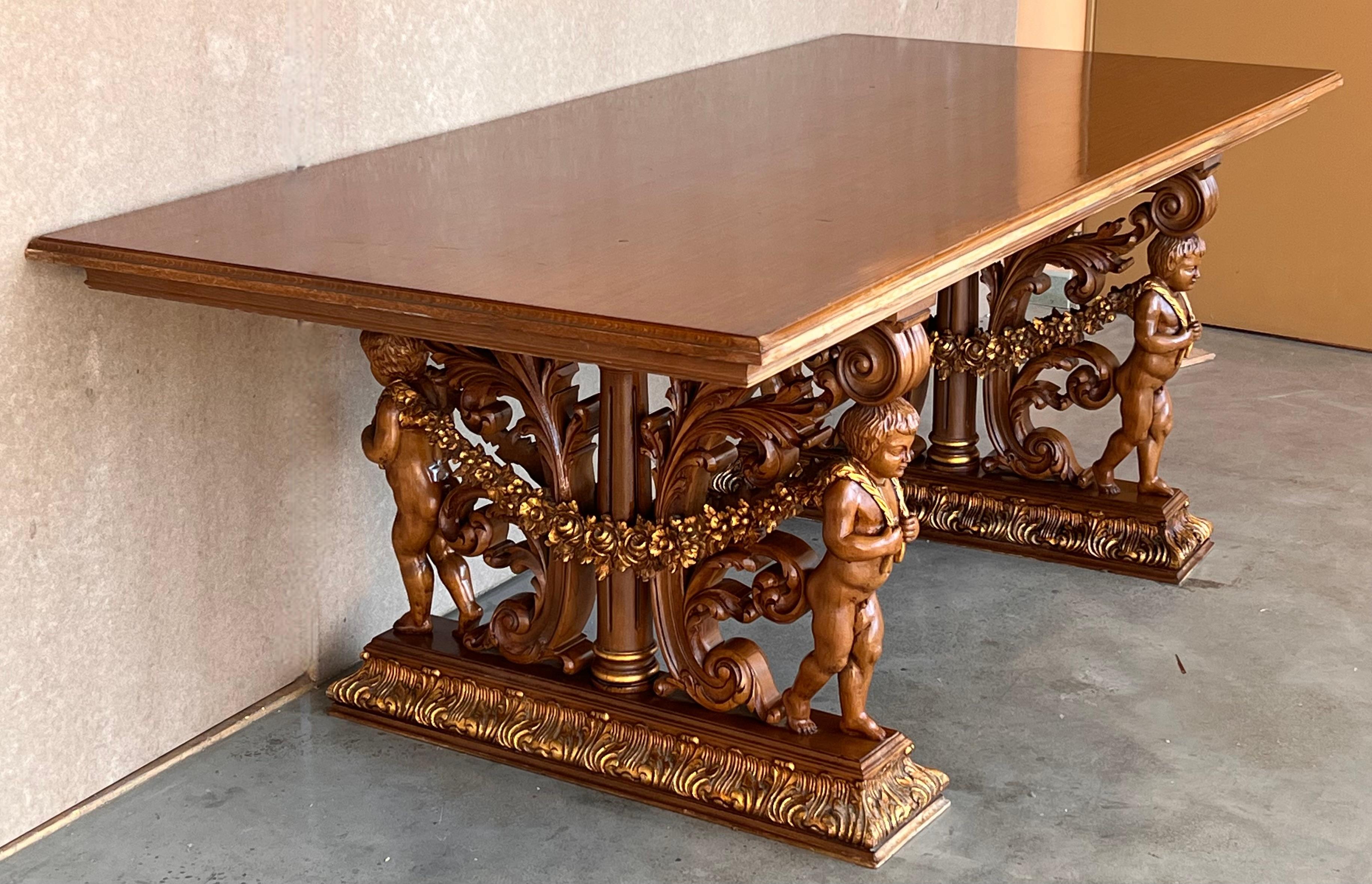 Mesa de centro o de comedor francesa de principios del siglo XX tallada en marquetería de roble blanqueado en venta 2
