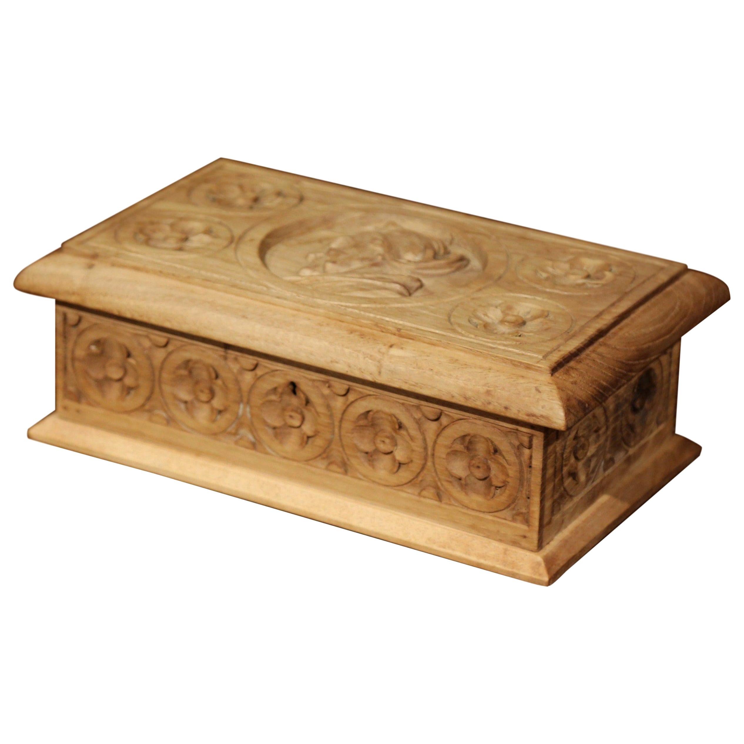 Early 20th Century French Carved Chestnut Box from Brittany Signed E. Bayon For Sale
