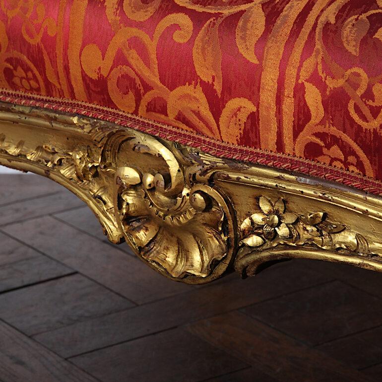 Early 20th Century French Carved Gilt Louis XV Settee Salon Suite 3
