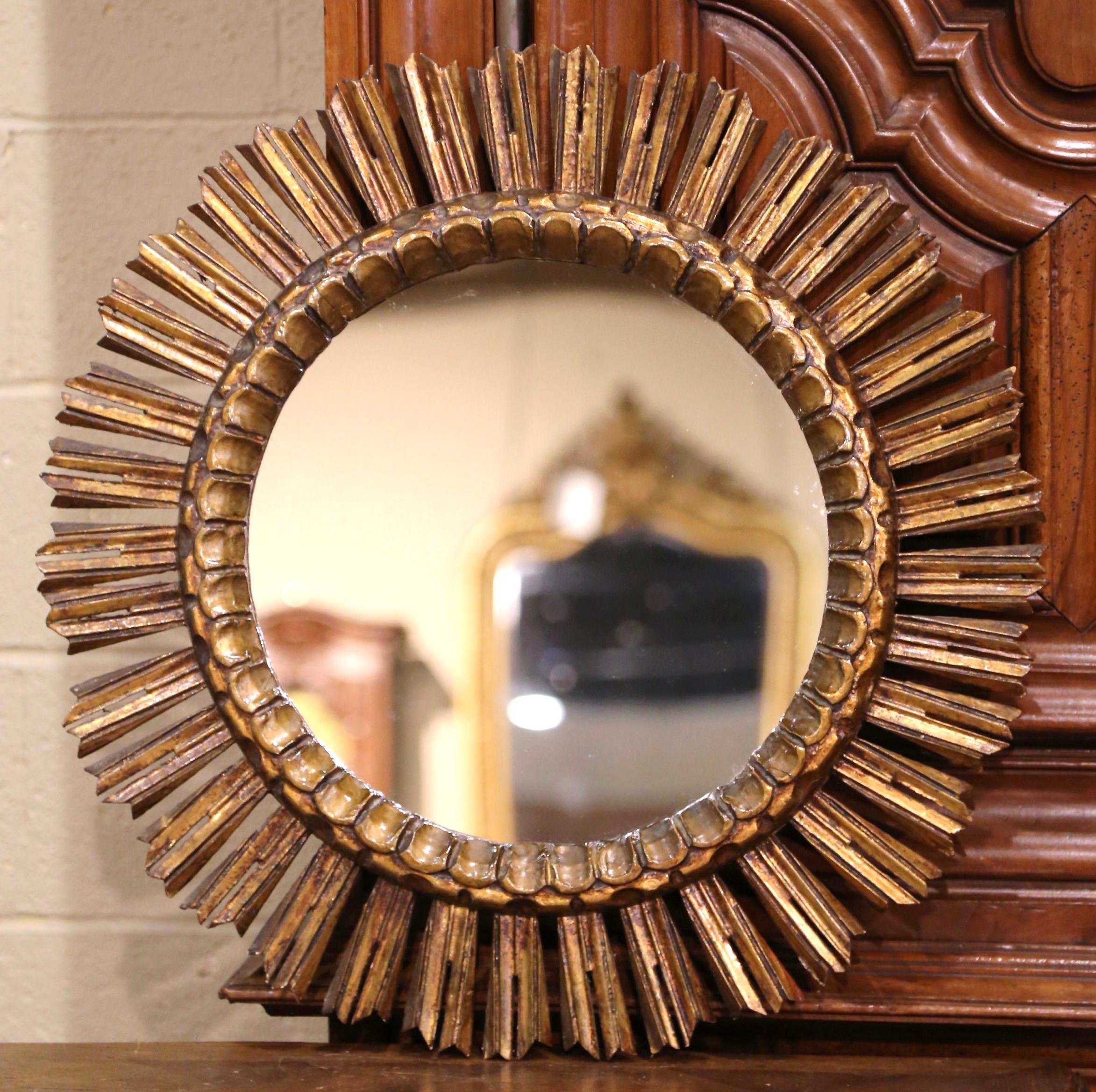  Early 20th Century French Carved Giltwood Sunburst Mirror For Sale 1