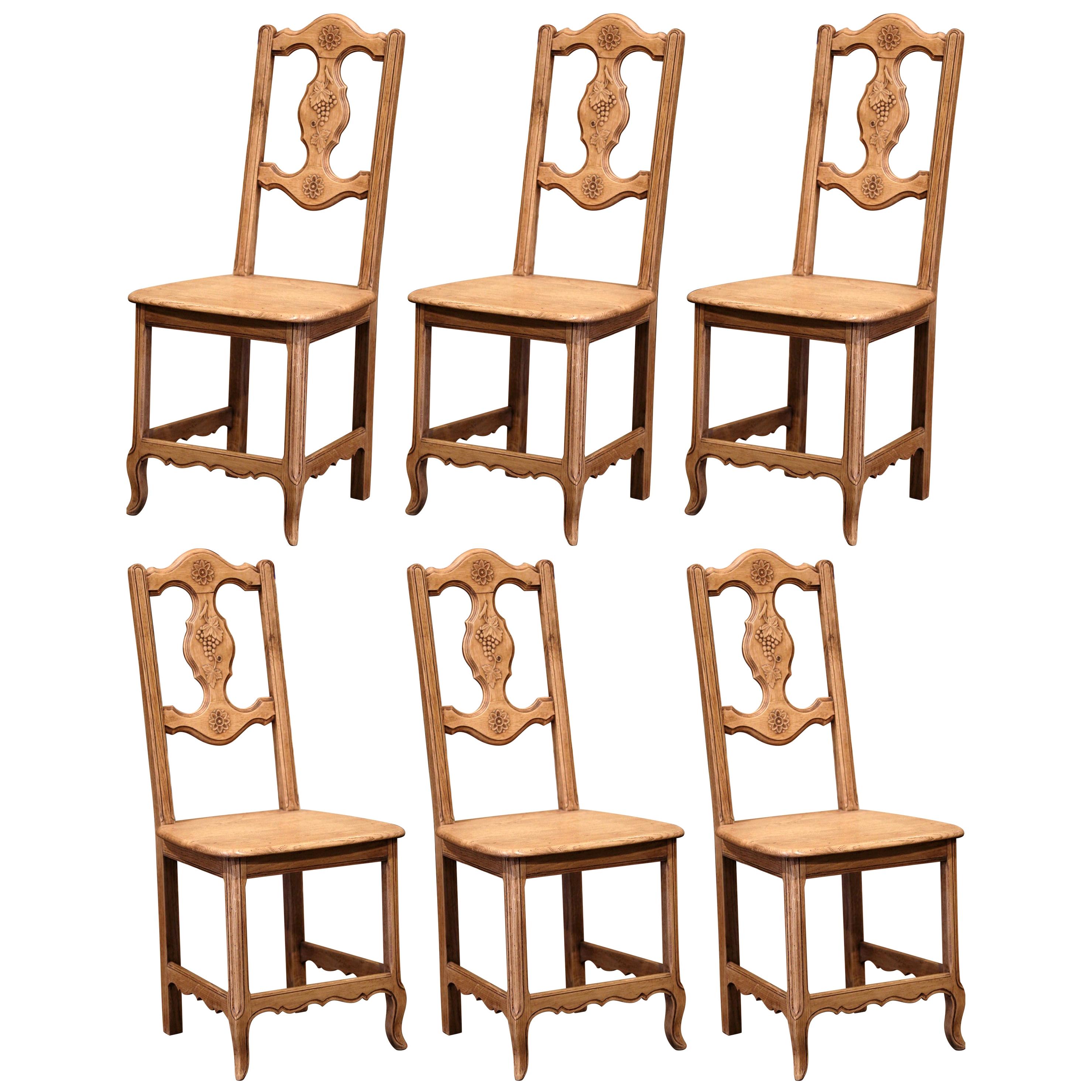 Early 20th Century French Carved Oak Dining Chairs with Vine Motifs, Set of Six