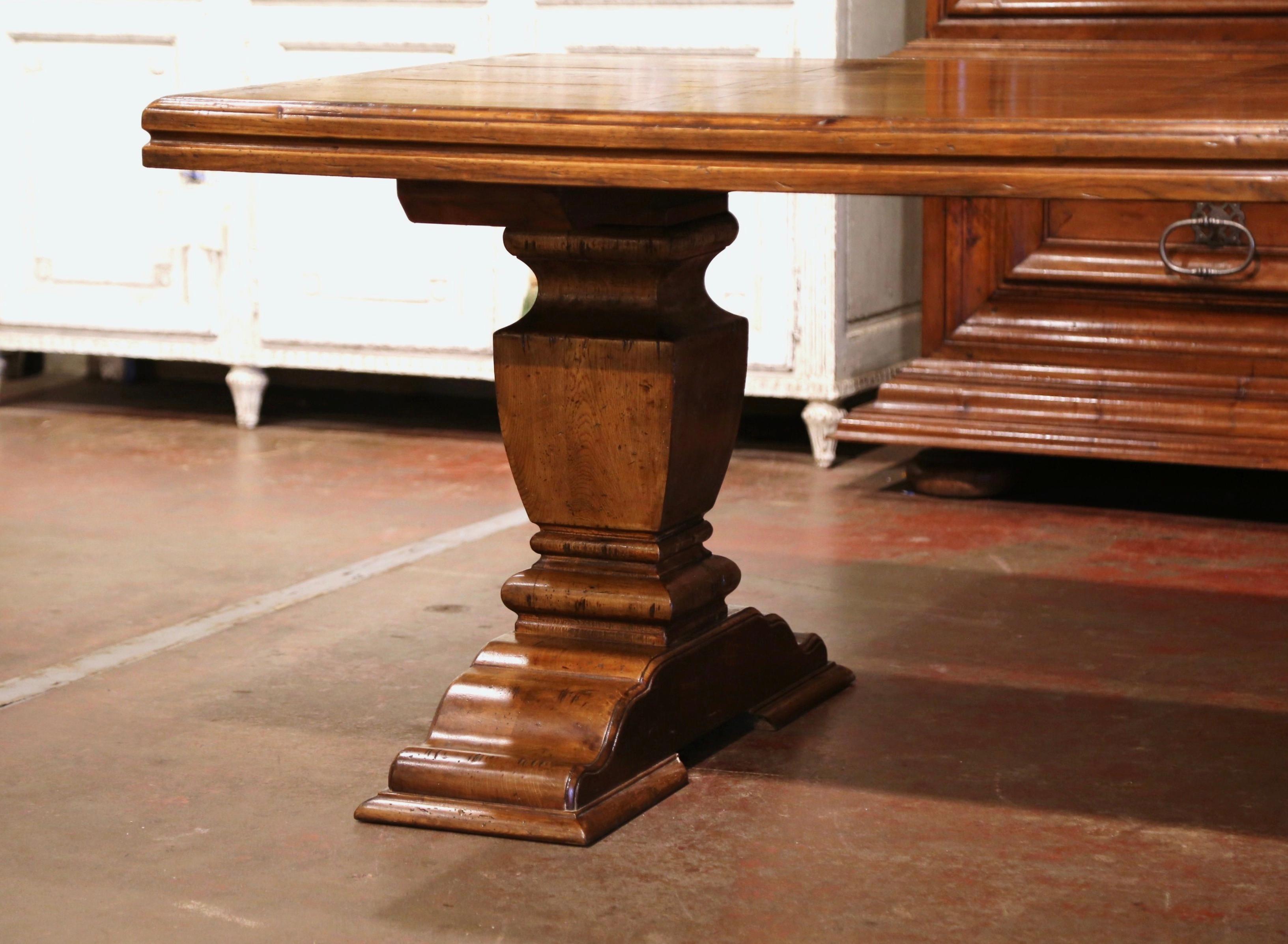 Early 20th Century French Carved Oak Farm Trestle Table on Double-Pedestal Base In Excellent Condition In Dallas, TX