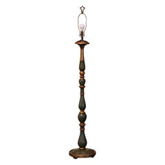 Lampadaire français du début du XXe siècle, peint et doré, sculpté