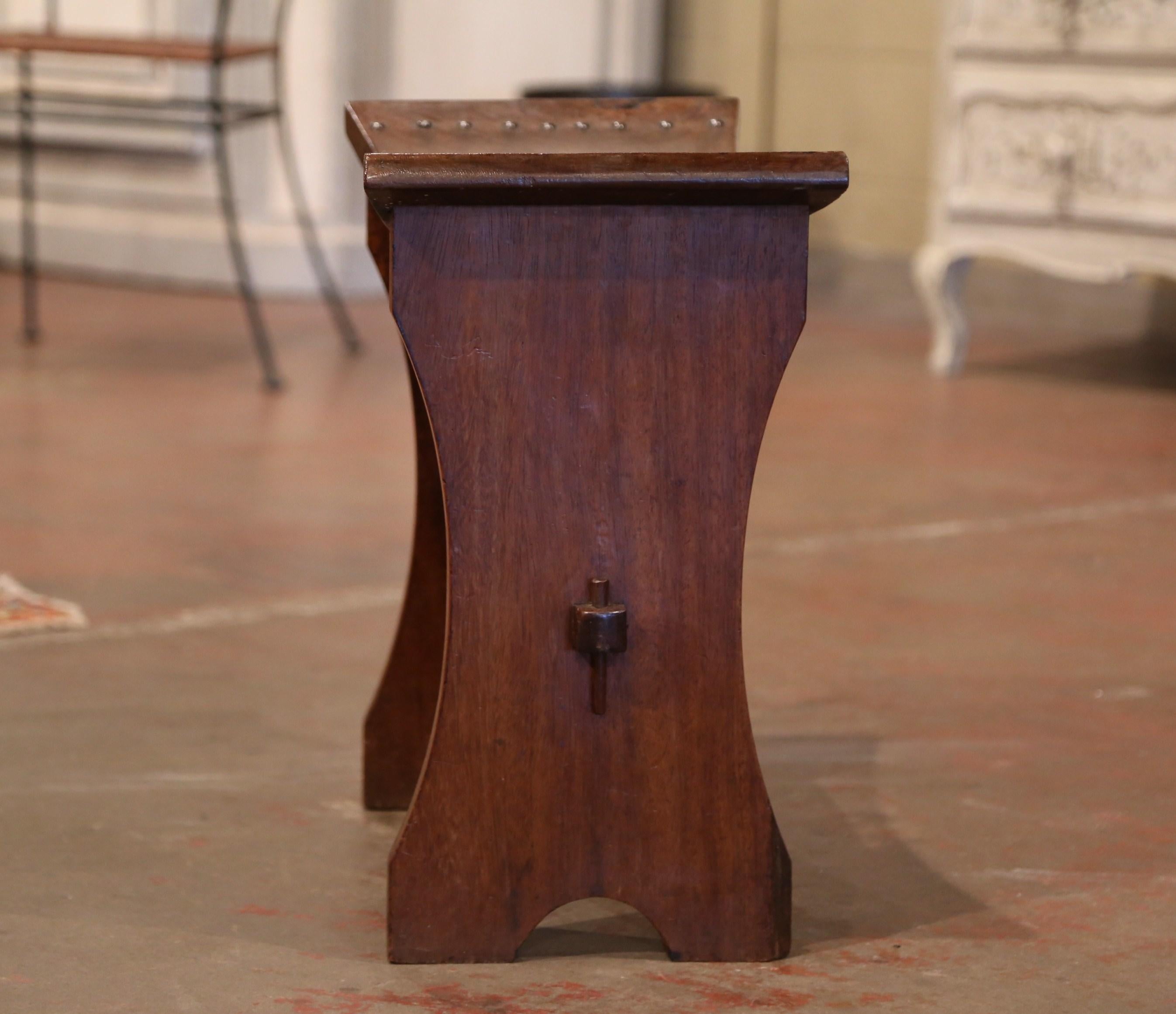 Early 20th Century French Carved Walnut Concave Stool 3