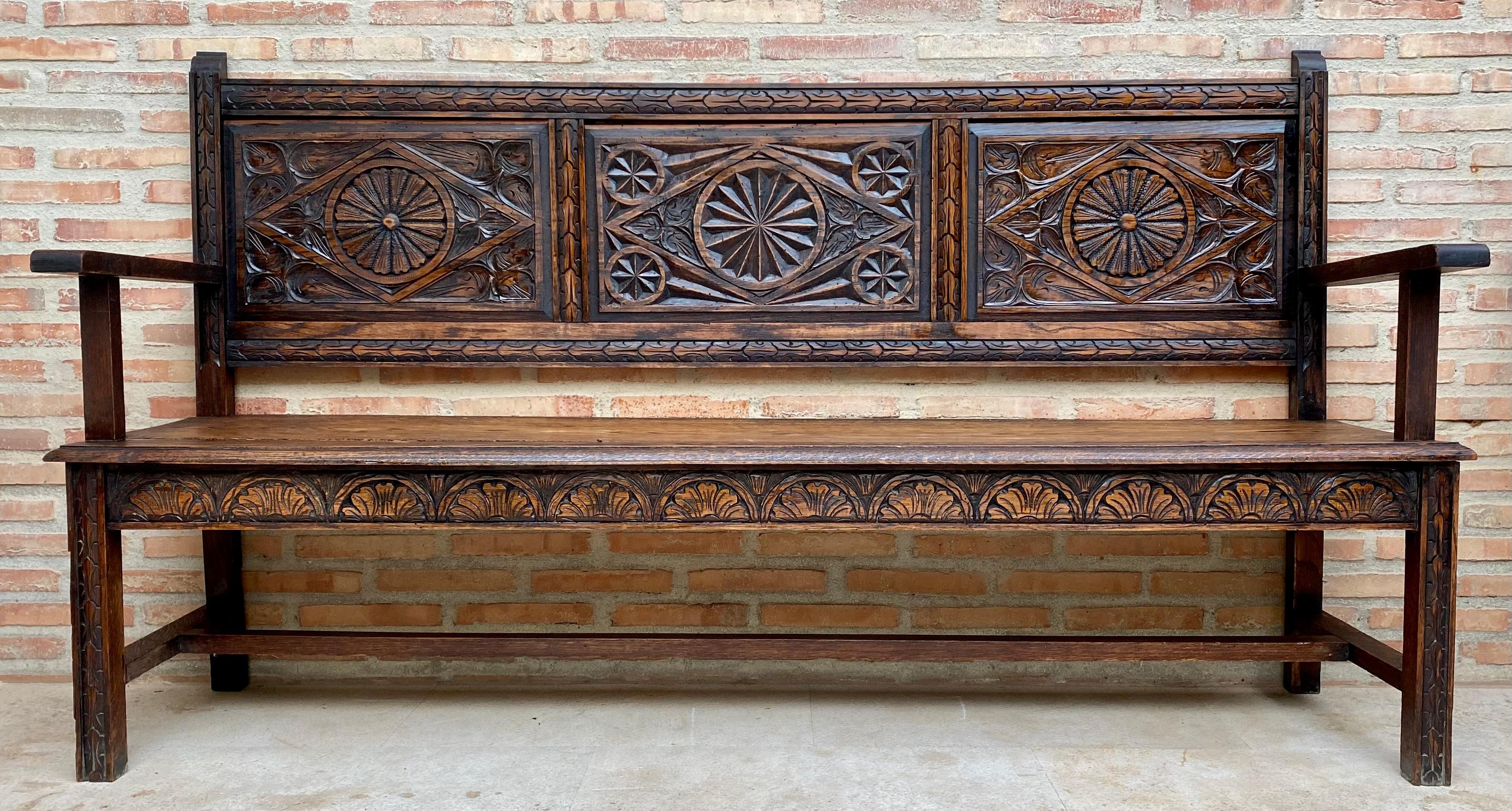 Early 20th Century French Carved Walnut Large Bench, 1920s For Sale 12